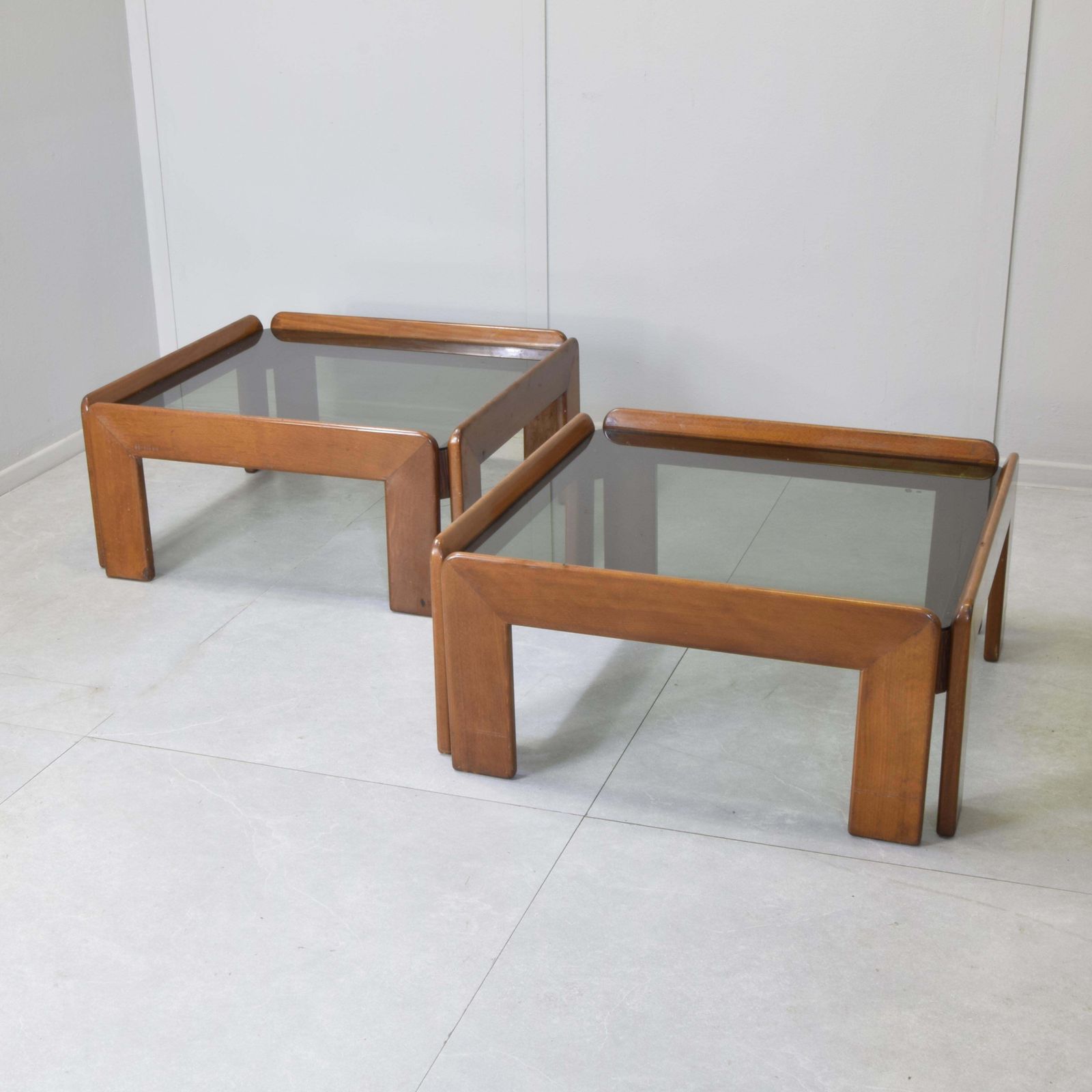 Afra & Tobia Scarpa For Cassina   Pair Of Walnut And Smoked Glass Coffee Tables photo buy