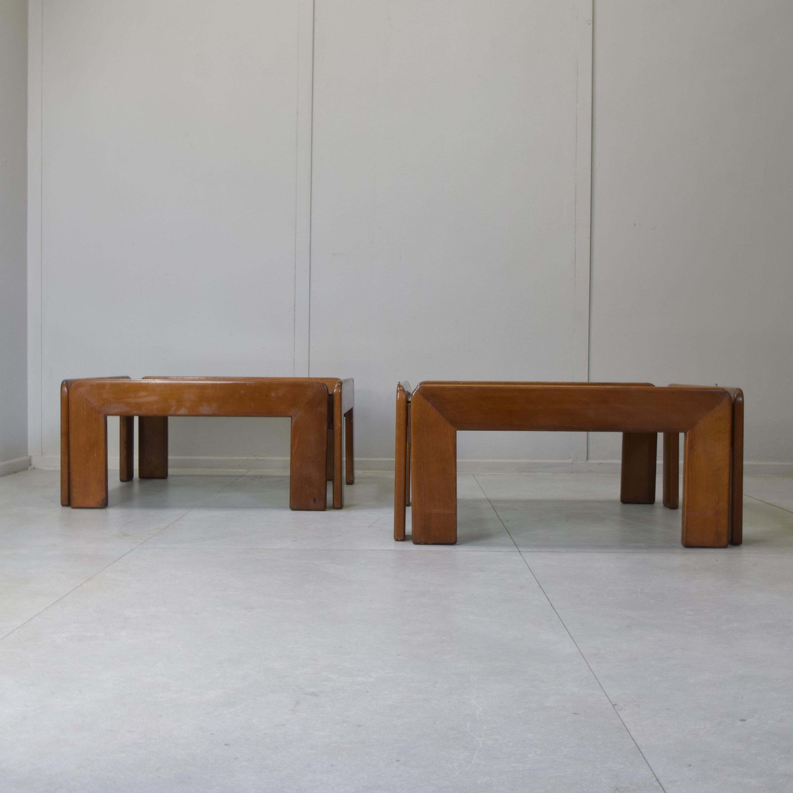 Afra & Tobia Scarpa For Cassina   Pair Of Walnut And Smoked Glass Coffee Tables photo vintage