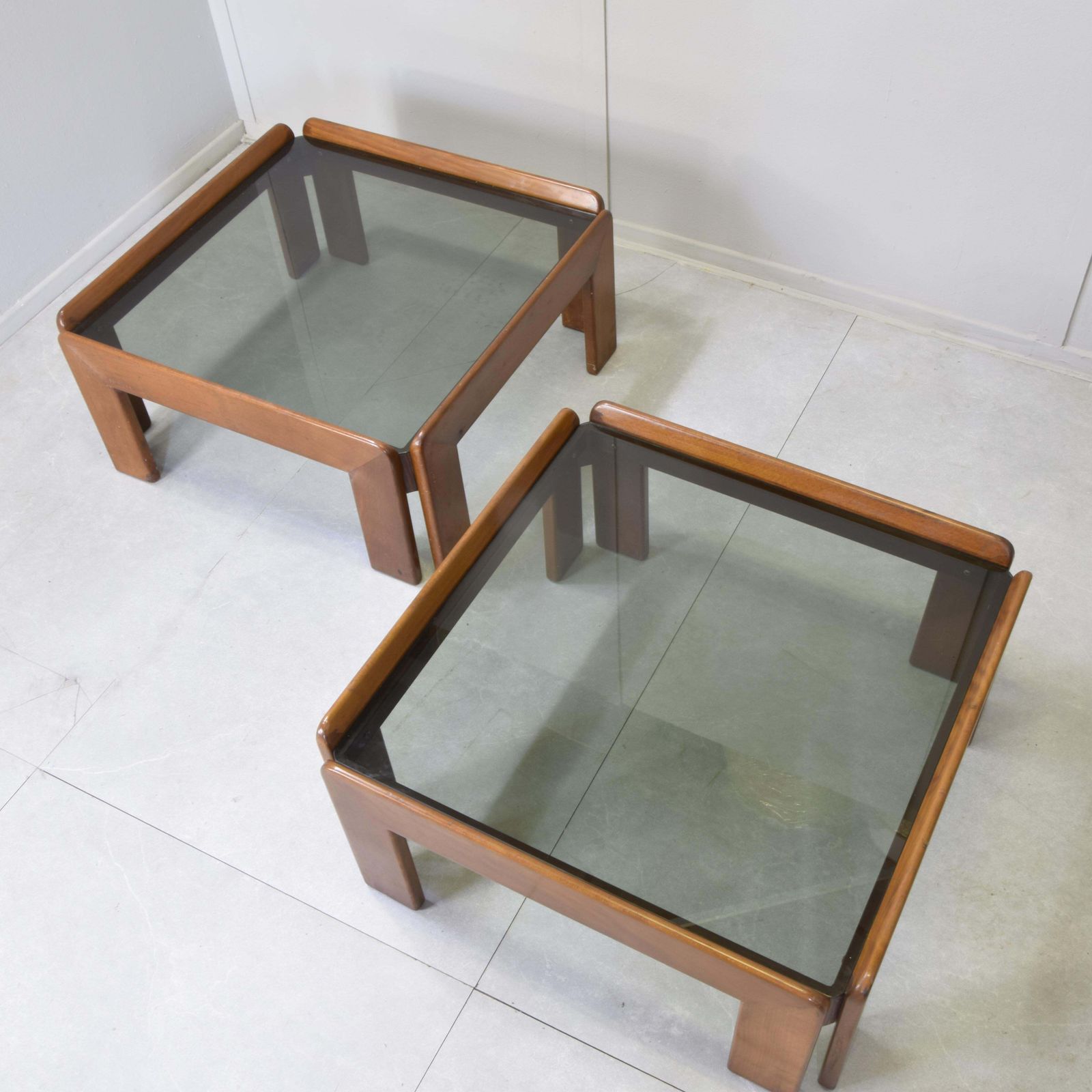 photo furniture Afra & Tobia Scarpa For Cassina   Pair Of Walnut And Smoked Glass Coffee Tables