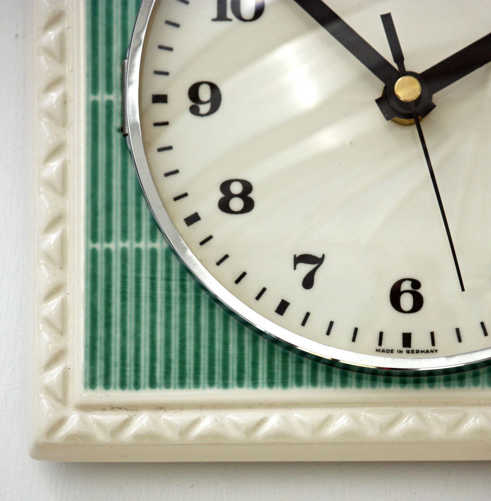 Vintage Mauthe Wall Clock   20cm Ceramic Retro Style Mid Century Style Antique Green Clock Gift Off The Wall Clocks photo Home Decor