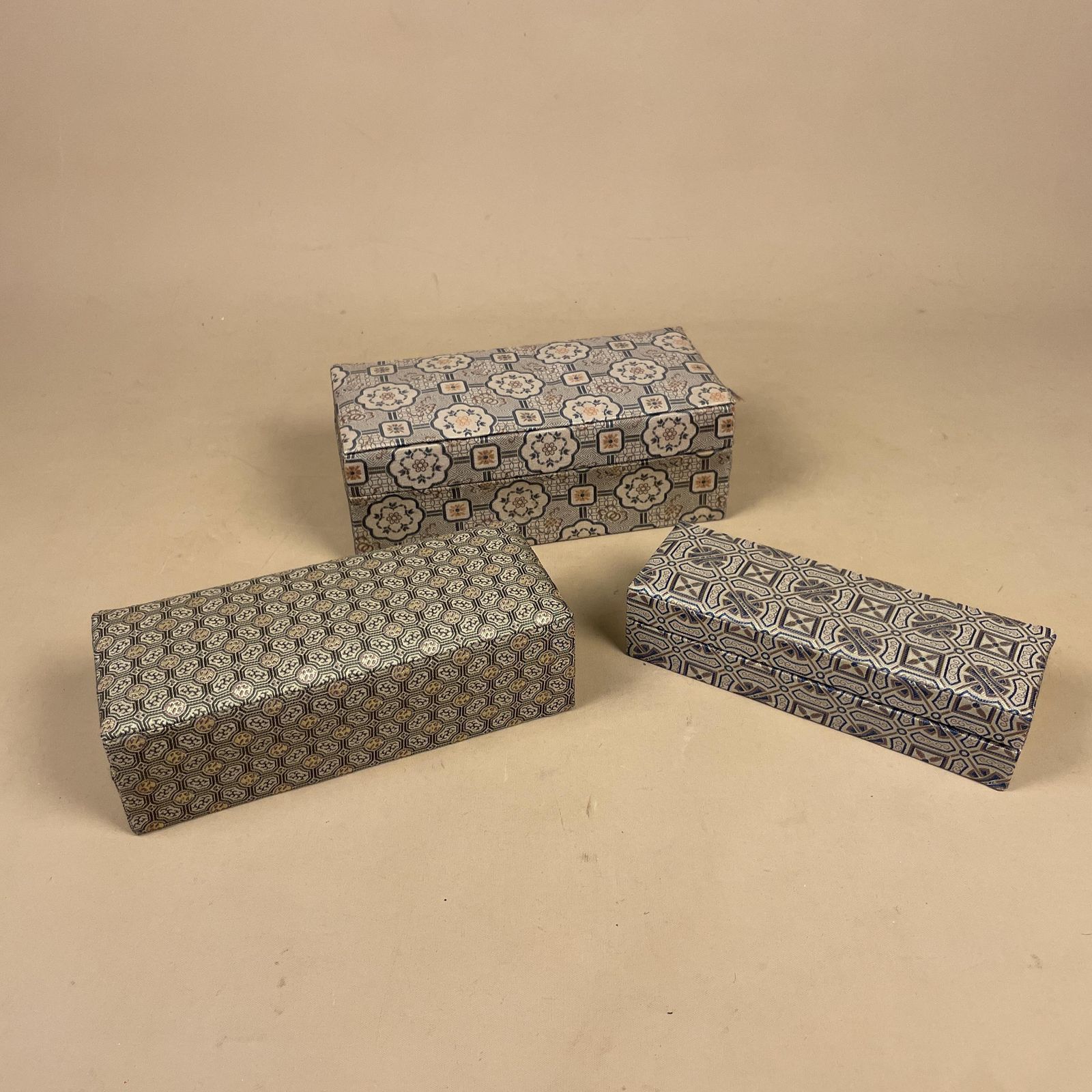 Oriental Fabric Storage Boxes Set Of 3 Rectangular Keepsake Boxes Blue Lined Asian Geometric Patterned Print Dressing Table Accent photo vinterior