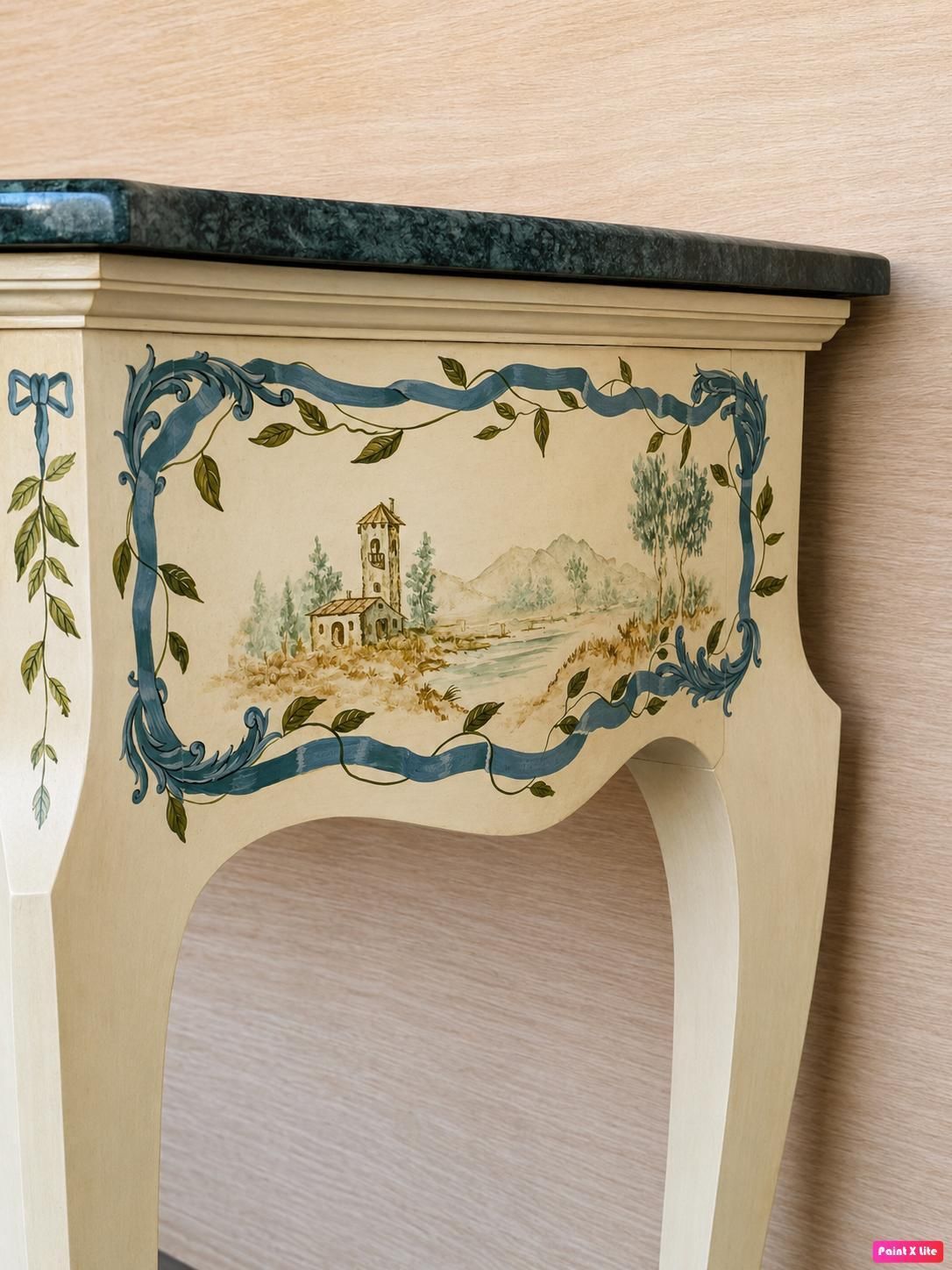 photo for sale Console de style provincial français peinte à la main, plateau en marbre vert et tiroirs