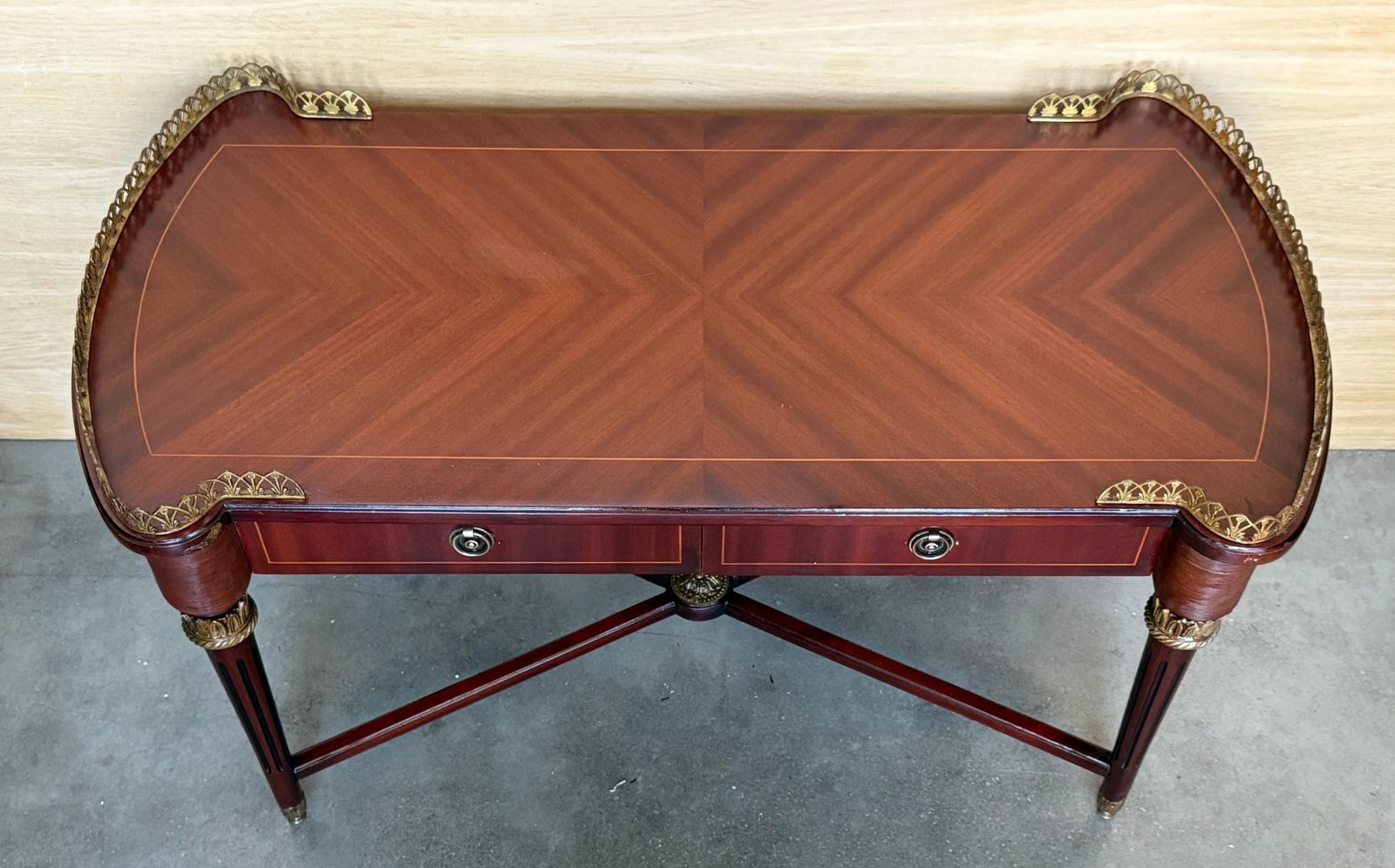 Elegant Antique Neoclassical Mahogany Coffee Table With Gilded Bronze Gallery photo vinterior