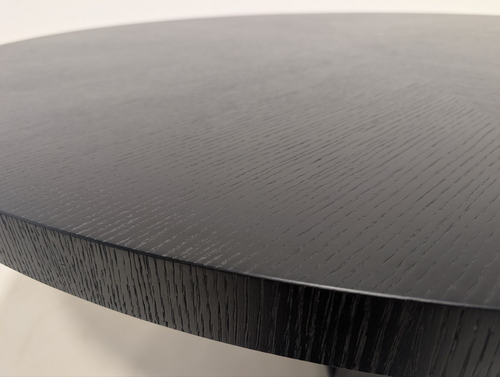 photo vinterior Maxalto Xilos Dining Table, By Antonio Citterio
