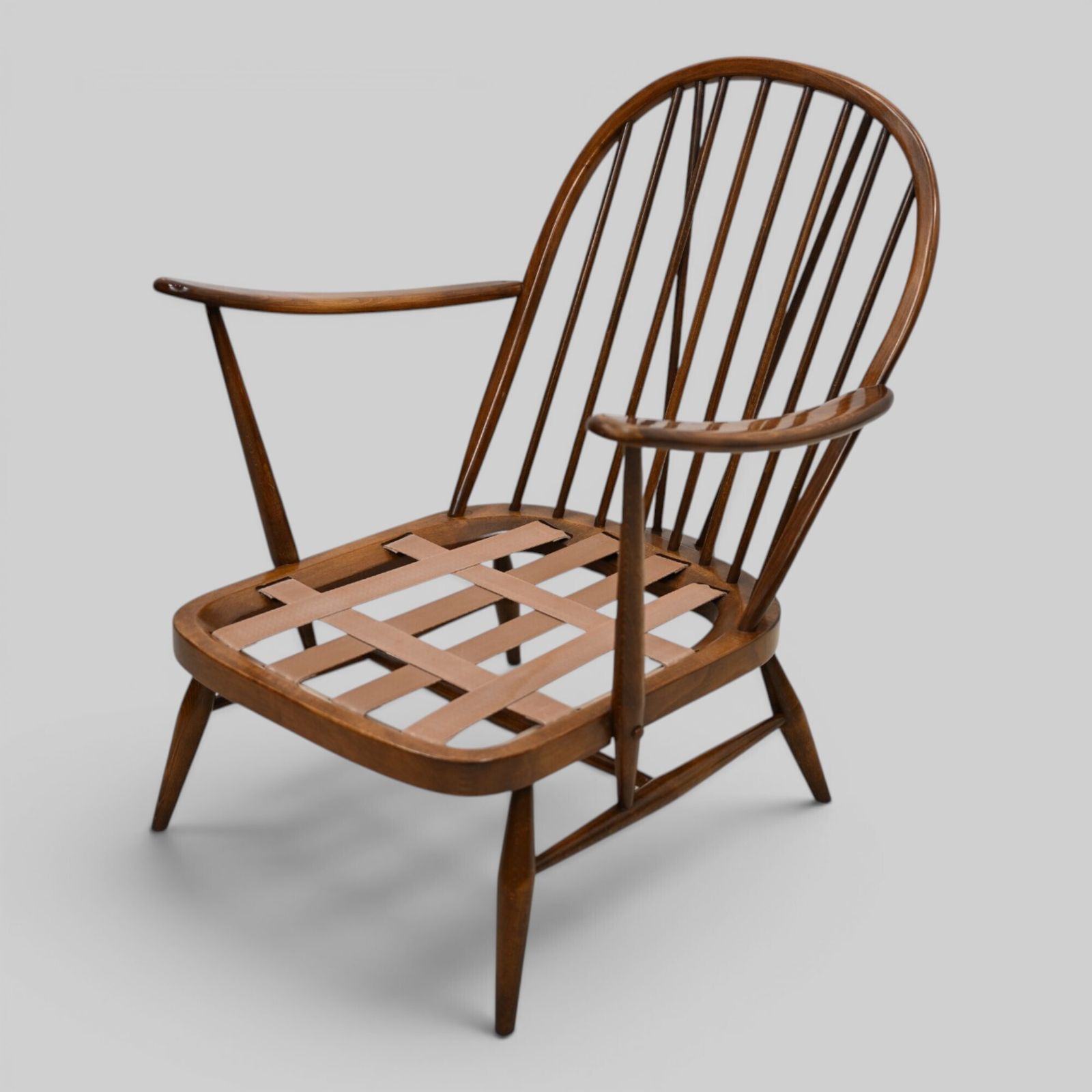 Furniture Ercol Windsor Easy Chair Model 204 1970s Good Webbing Golden Dawn Free Delivery* photo