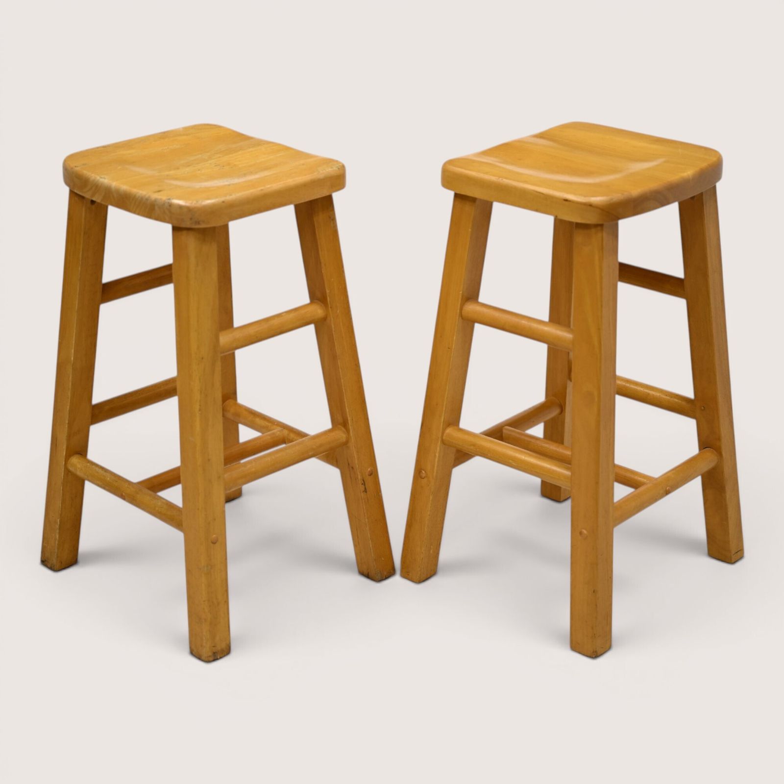 Pair Of Breakfast Bar Stools 66cm Seat Height Vintage Beech Free Uk Delivery* photo 137.0