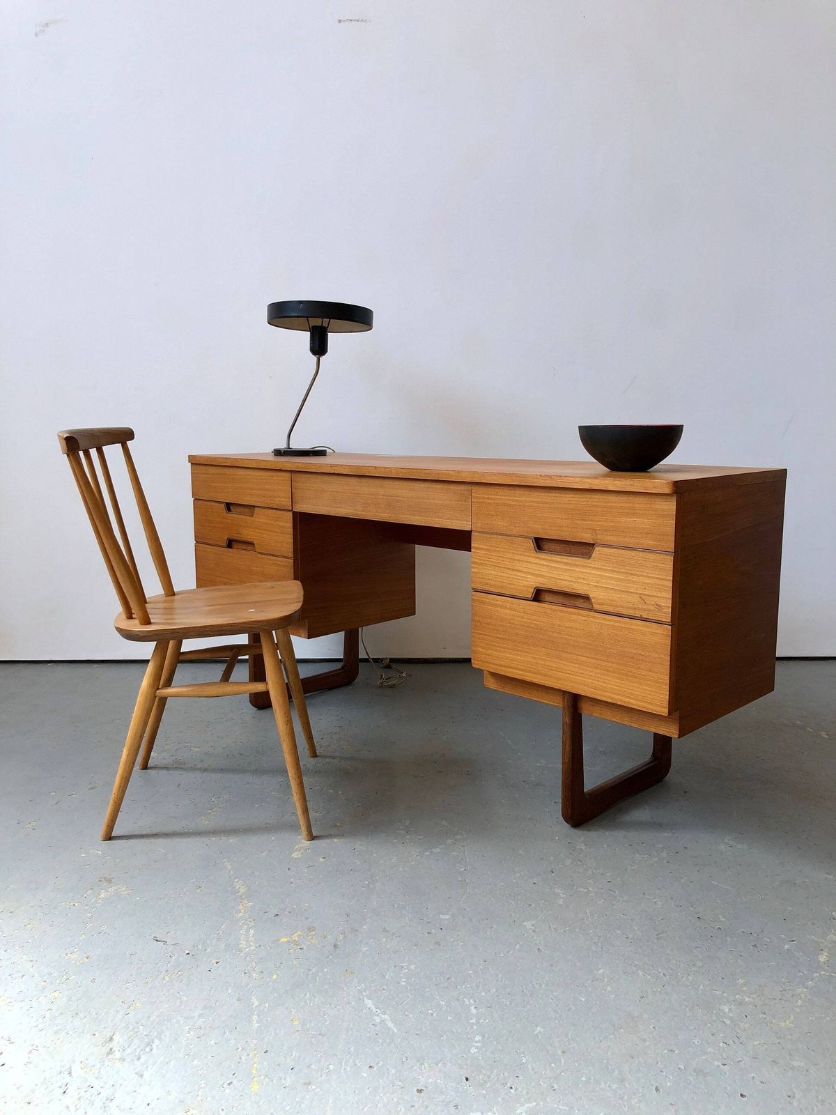 Vintage 1960s Uniflex Gunther Hoffstead Q Series Teak Desk. Danish Retro G Plan Mid Century photo for sale