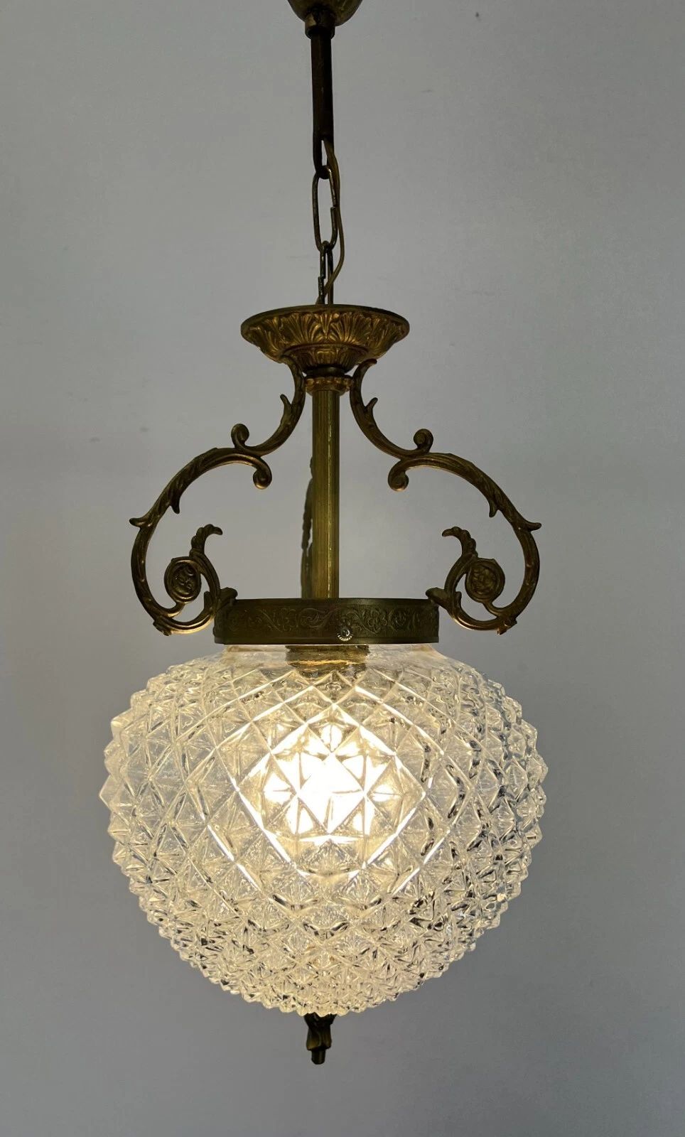Ceiling Lamp Vintage Style Brass And Pressed Crystal Pendant Chandelier Lot 5253 photo furniture