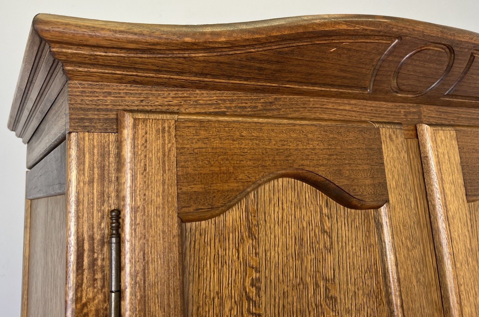Wardrobe Vintage French Style Oak Two Door Carved Armoire Cabinet Lot 6128 photo 599.0