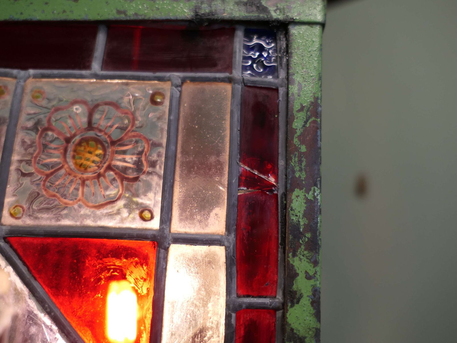 Long Arts And Crafts Stained Glass Hall Lantern This Lantern Is Of Classic Arts And Craft photo 954.0