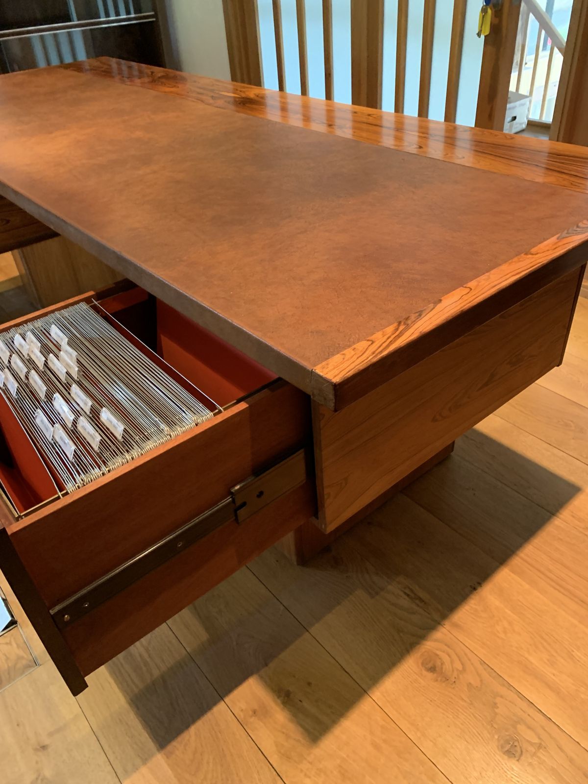 2500.0 Gorgeous Mid Century Rosewood And Leather Desk Vgc photo