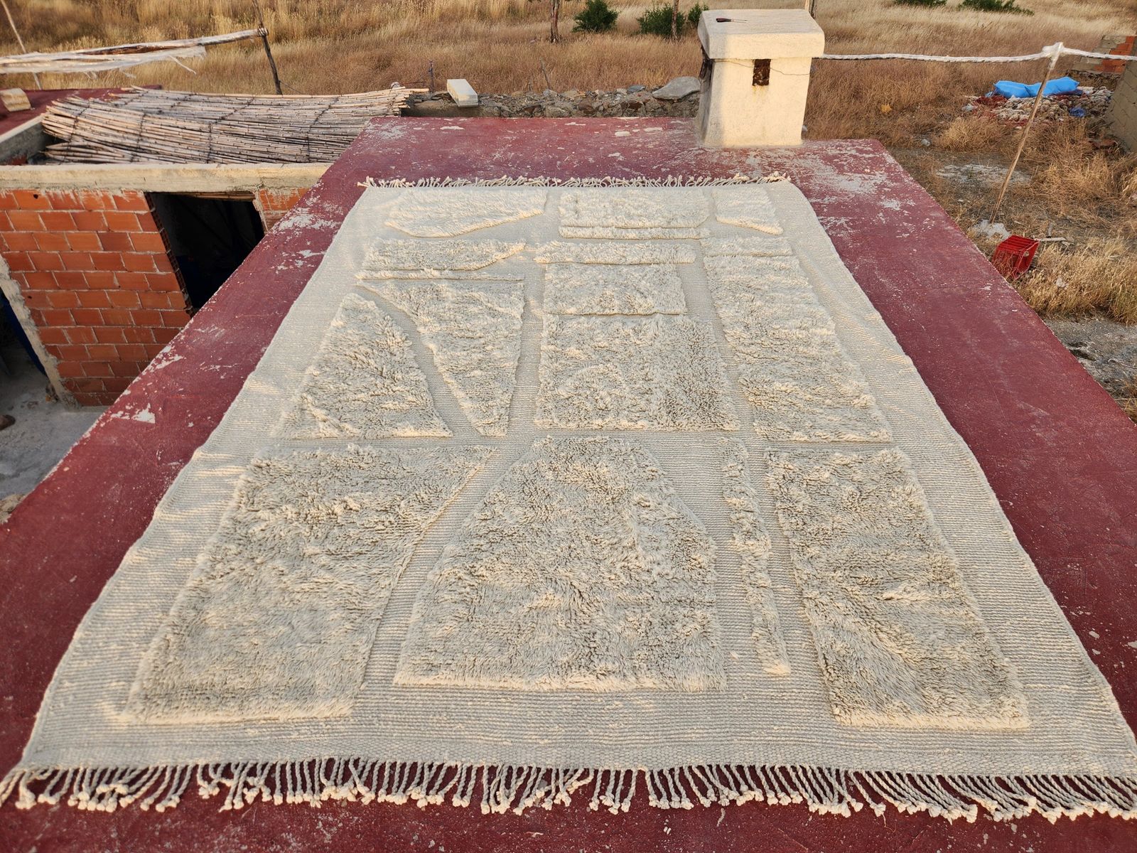 Large Moroccan Beni Ourain Style Rug – Handmade Cream Geometric Wool Carpet photo furniture
