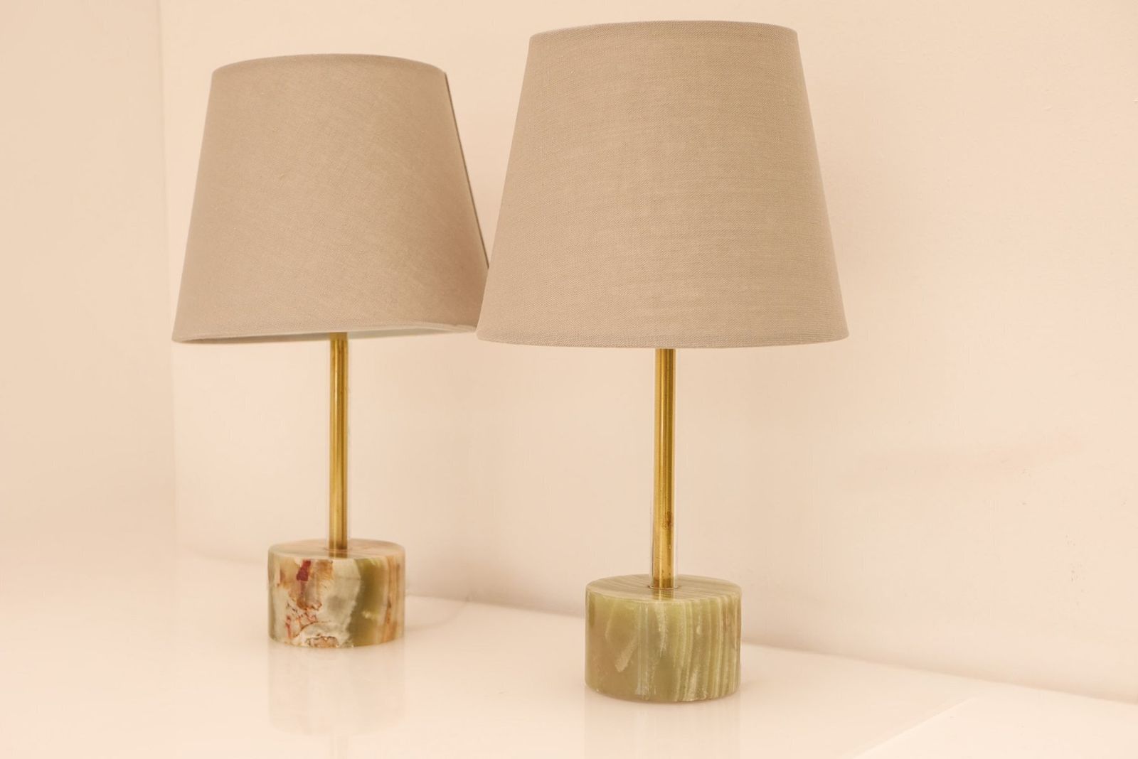 photo buy Mid-Century Modern Italiaanse tafellampen van onyx en messing, set van 2