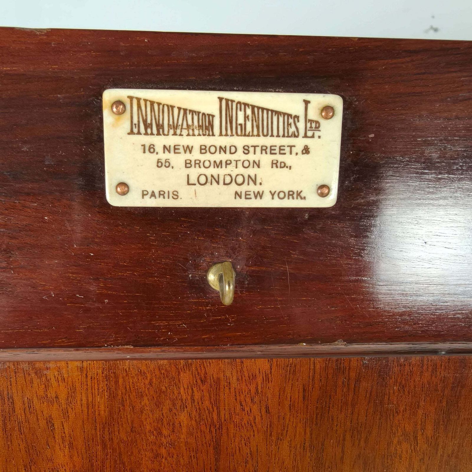 Early 20th Century Innovation Ingenuities Ltd. Gentleman’s Wardrobe photo for sale