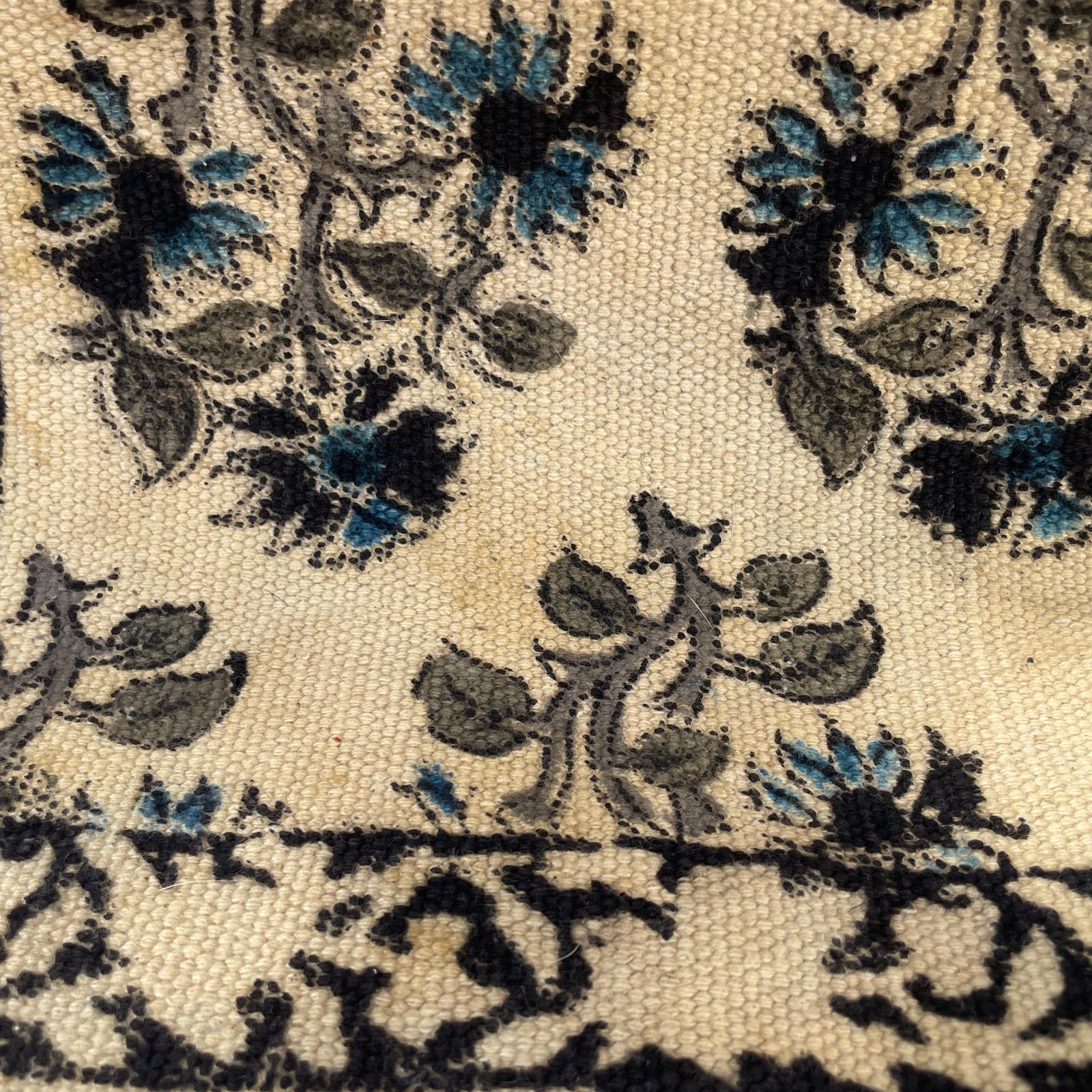 photo furniture Hand Printed Floral Runner Rug Cream Pale Yellow Cotton Indian Block Print Long Hallway Rug Vintage Accent Entryway Hallway