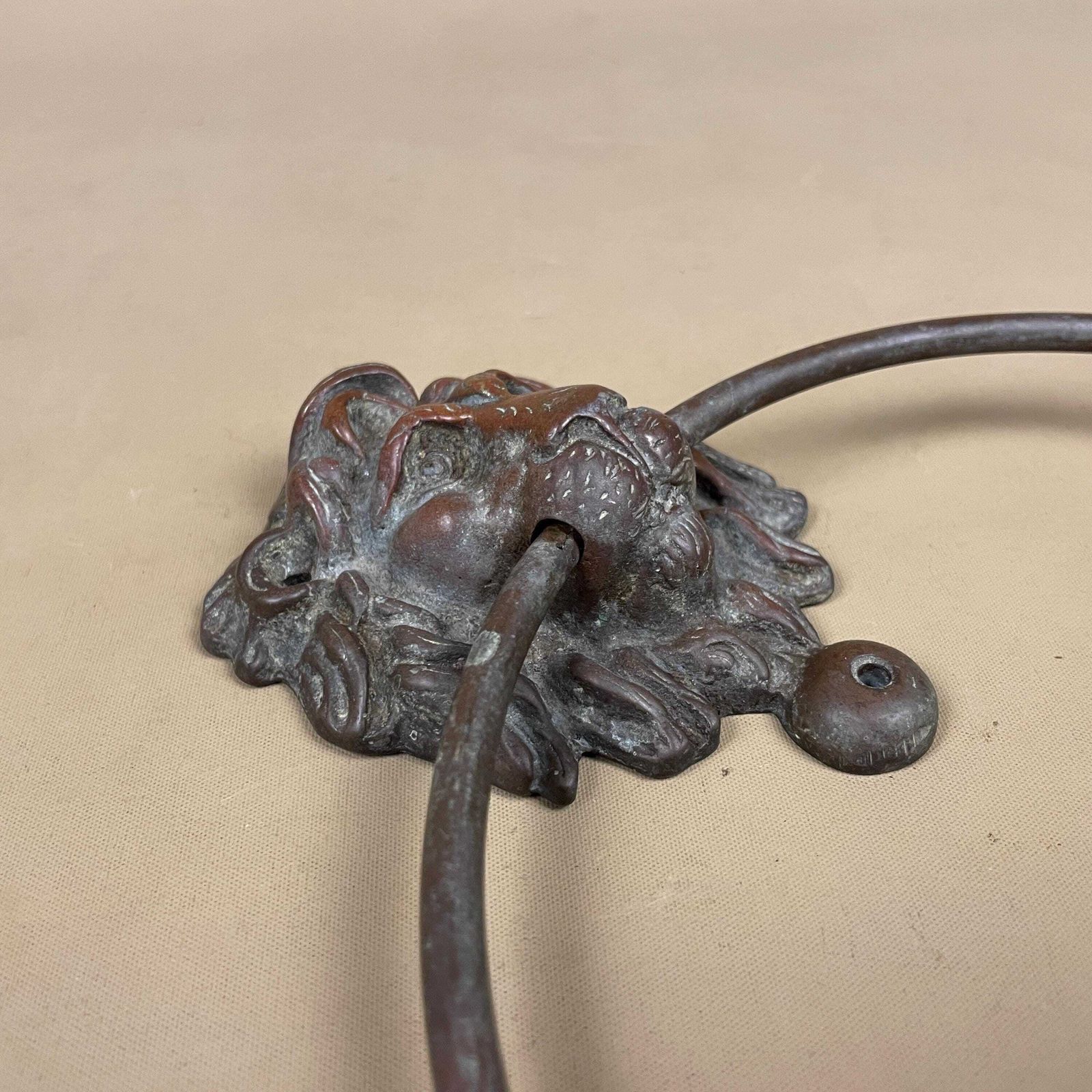 Lion Head Towel Ring Brass Wall Holder Victorian Style Bathroom Towel Rail Hand Towel Holder photo 89.0