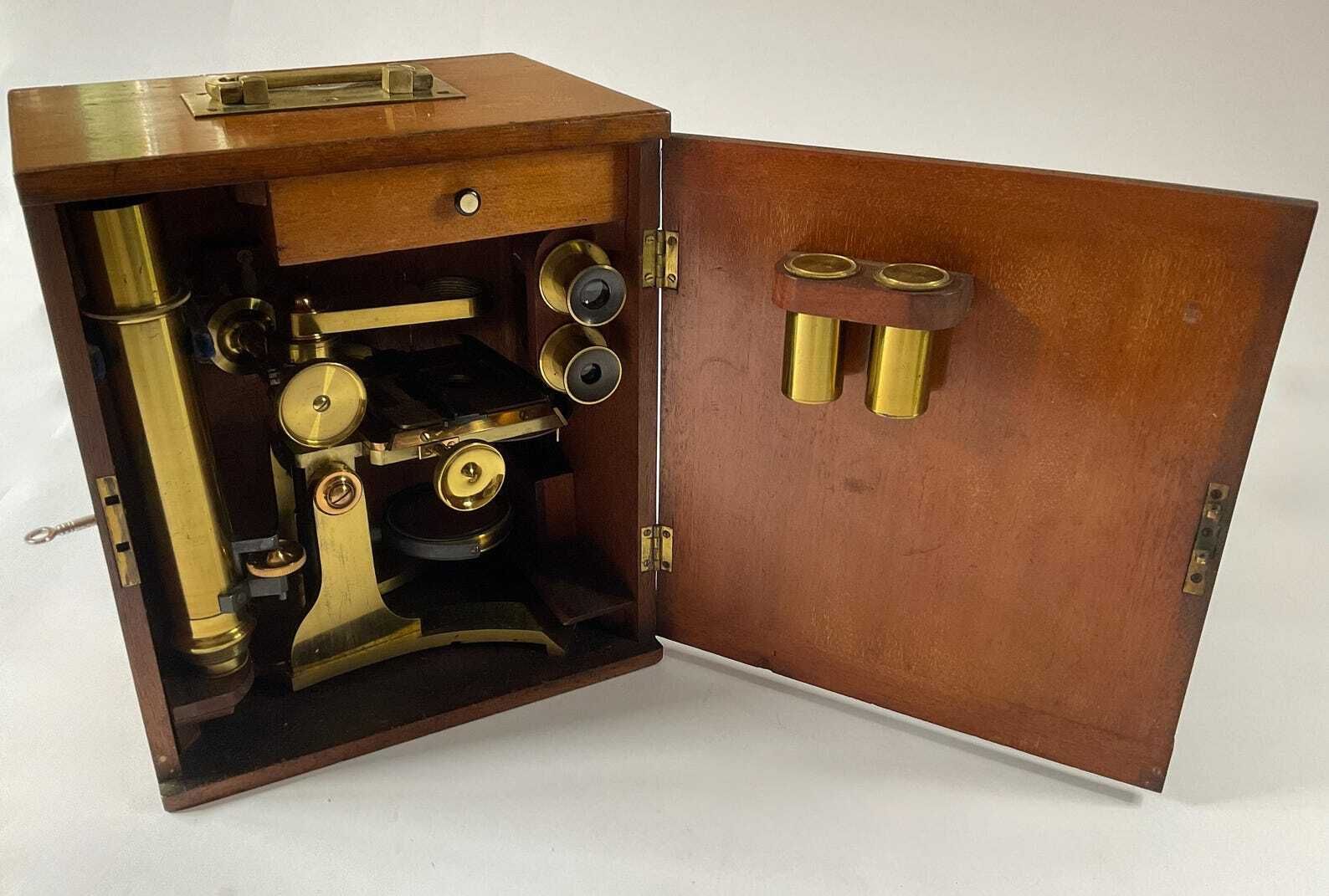 Prachtige Victoriaanse messing microscoop in koffer, James Parkes & Son, Birmingham - ca. 1860-1870. photo for sale