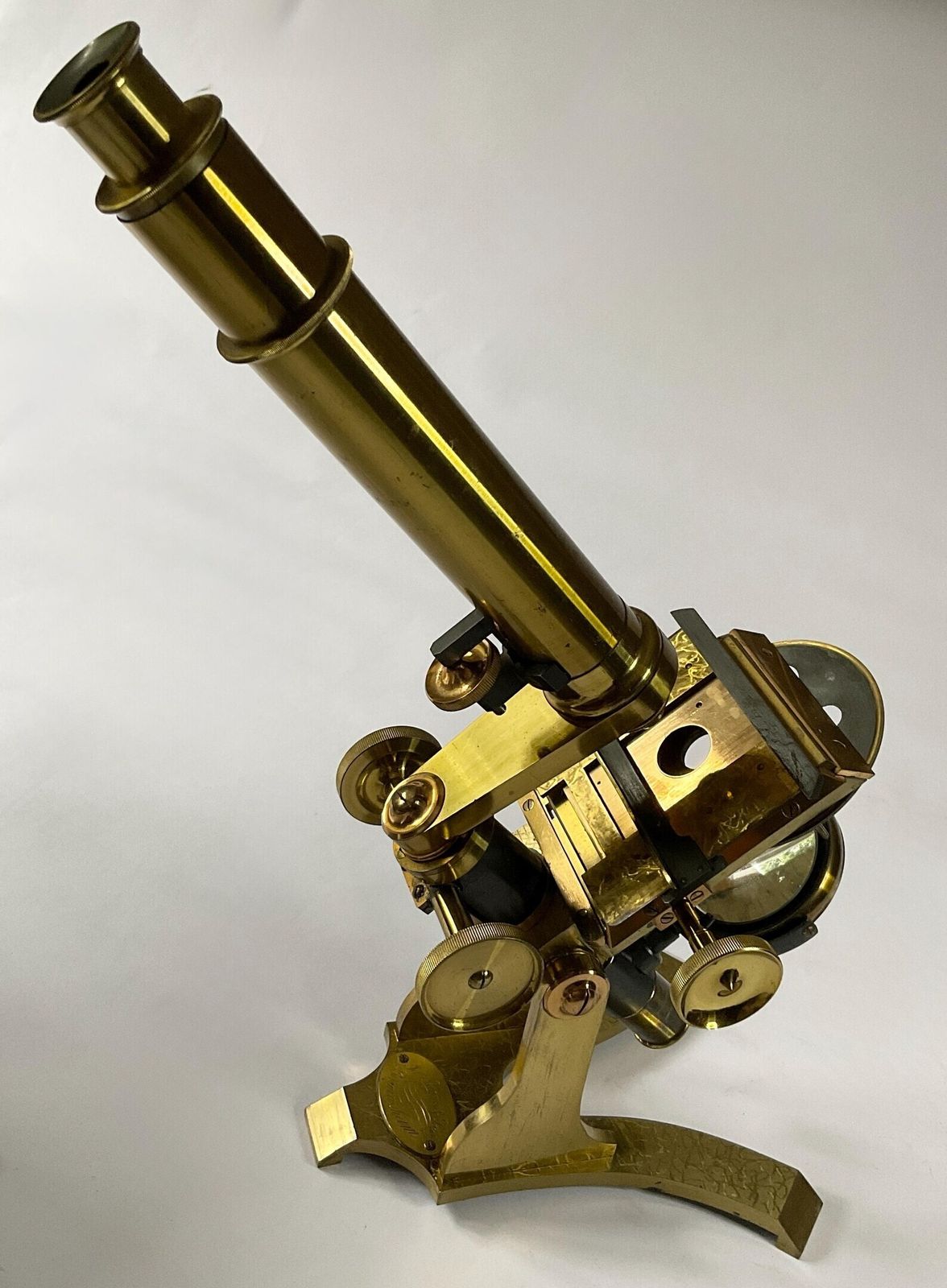 Prachtige Victoriaanse messing microscoop in koffer, James Parkes & Son, Birmingham - ca. 1860-1870. photo 1250.0