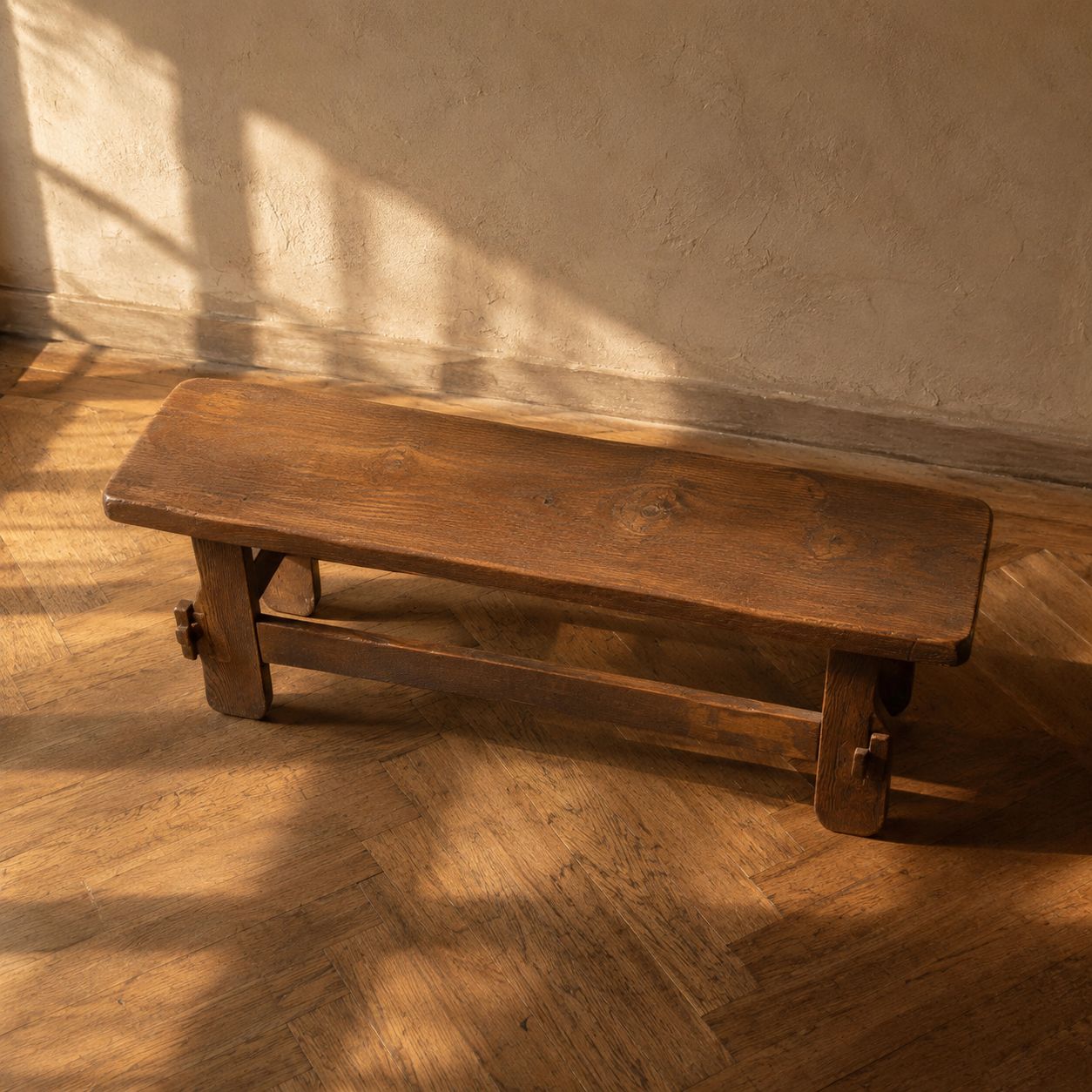 Brutalist salontafel van massief eiken, jaren 1970 photo furniture