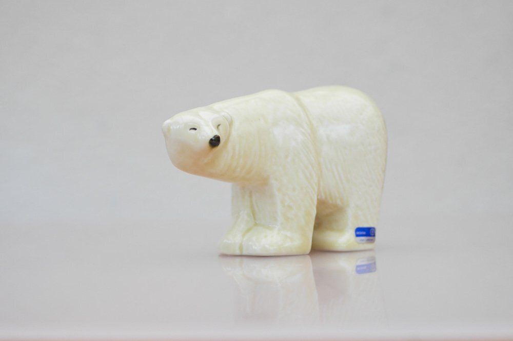 Figurine ours polaire en grès émaillé par Lisa Larson pour Gustavsberg, années 1970 photo furniture