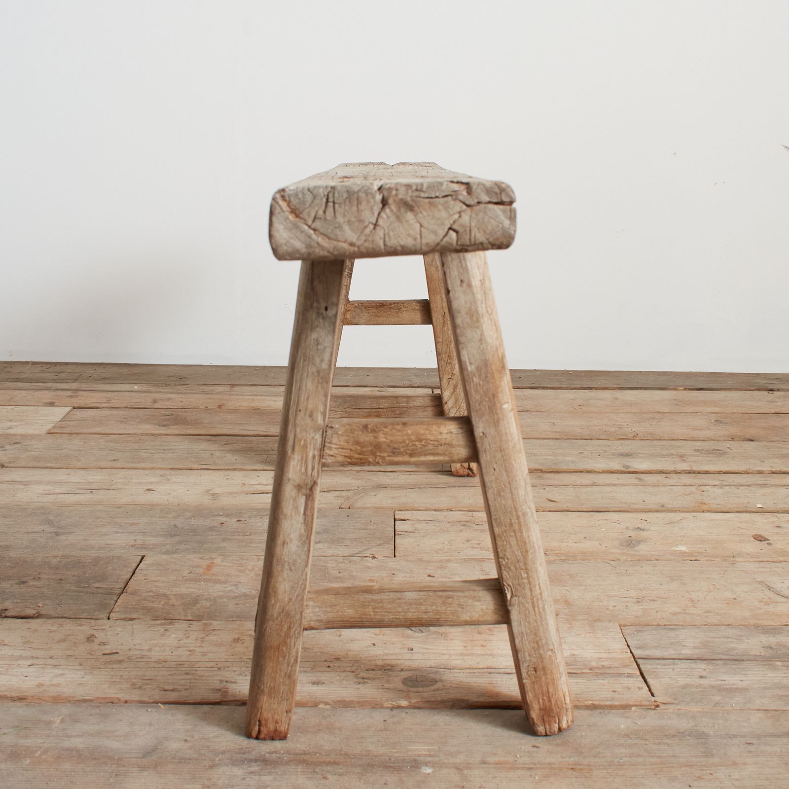 Antique Reclaimed Rustic Wooden Hallway Pig Bench  Dc photo vinterior