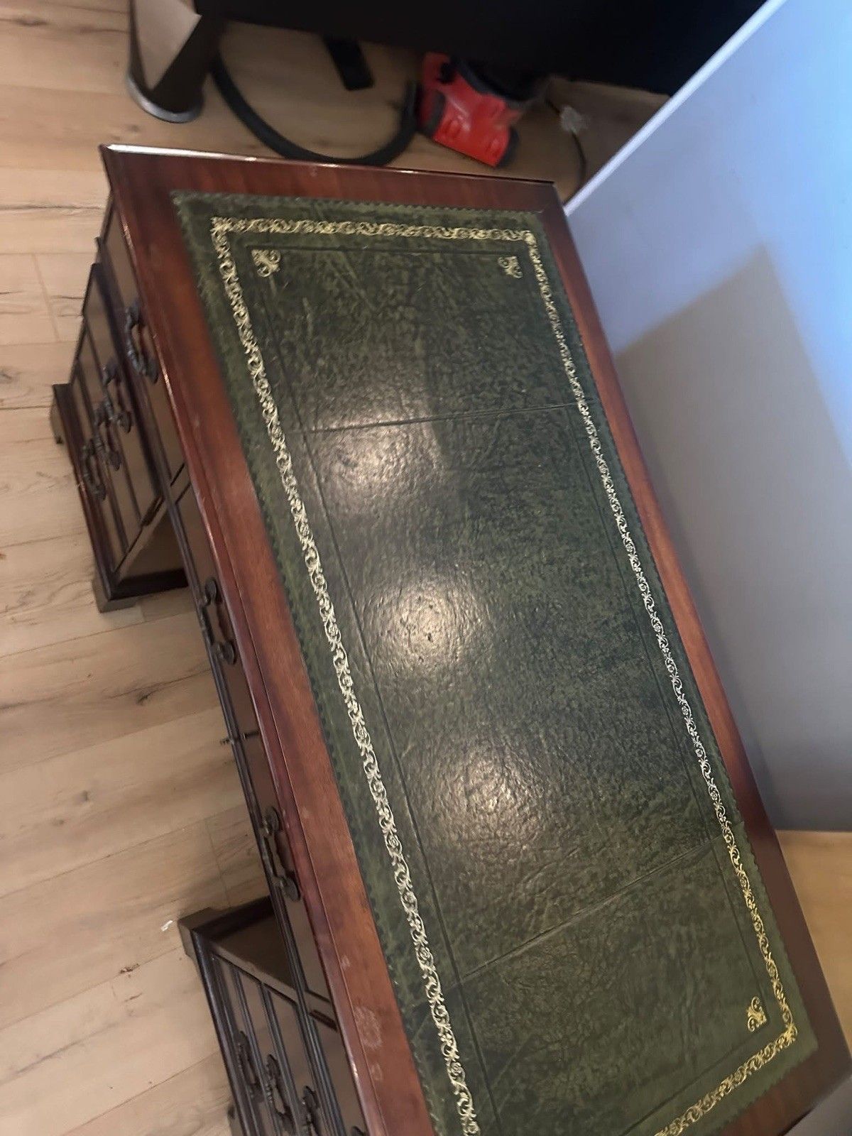 photo vinterior Antique Style Captains Bankers Desk Green Leather Twin Pedestal Partners #79