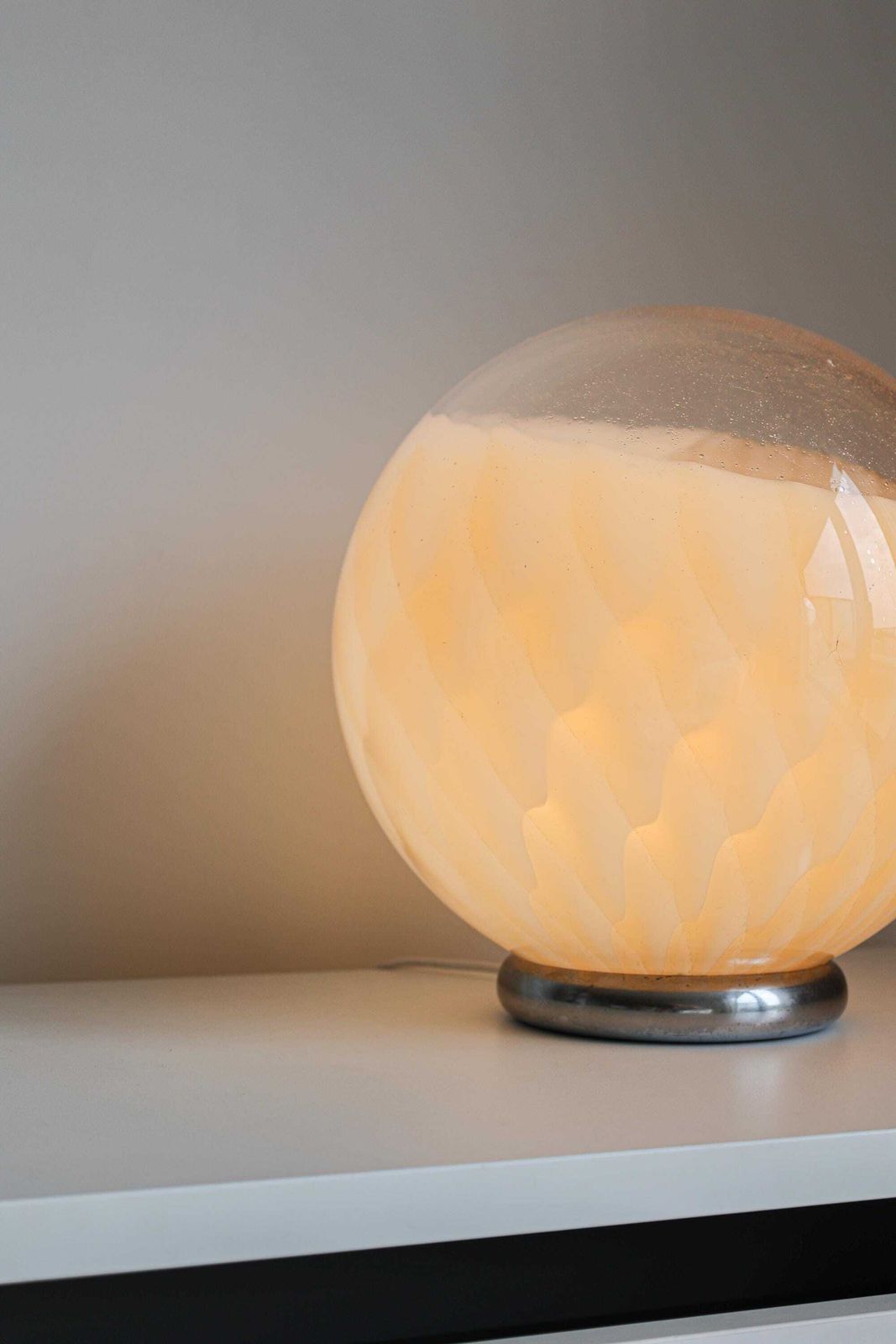 Spherical Vintage Design Table Lamp By Carlo Nason, Murano. photo 537.0