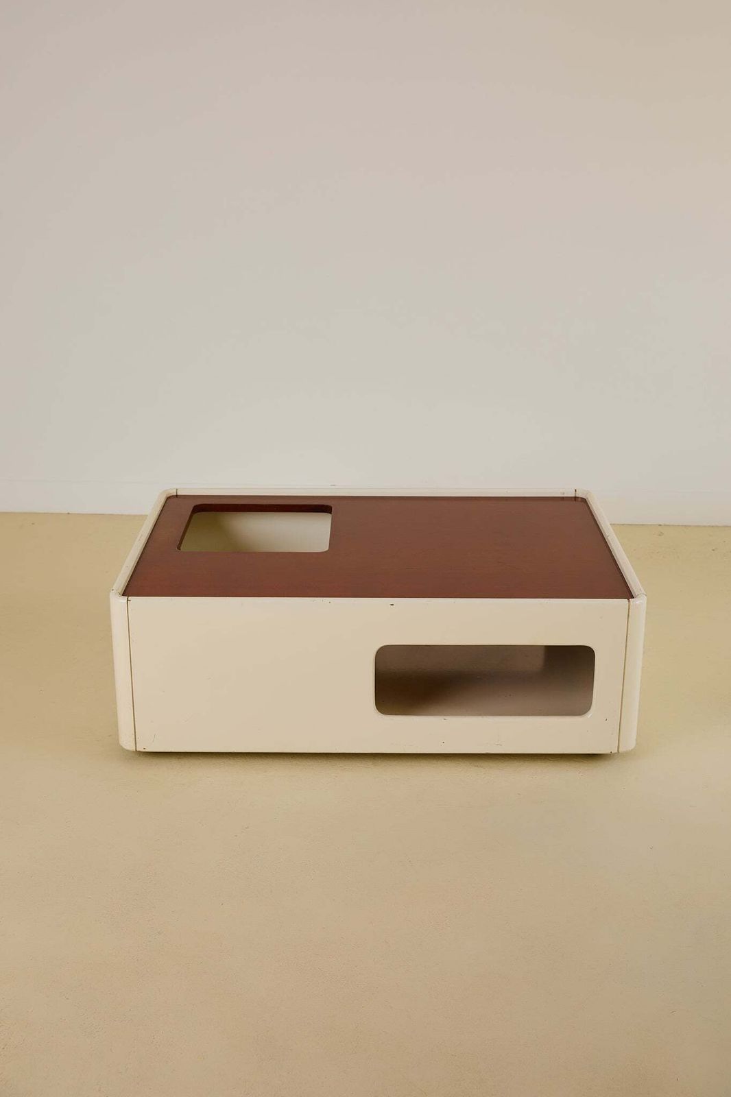 Space Age Coffee Table, 1970s photo vintage