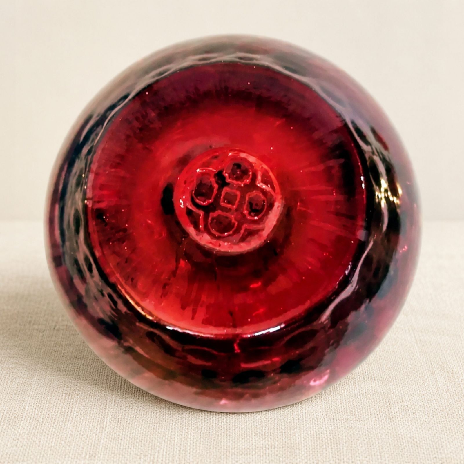 Dartington Cranberry Glass Vaas met Zilveren Franjekraag photo Woonaccessoires