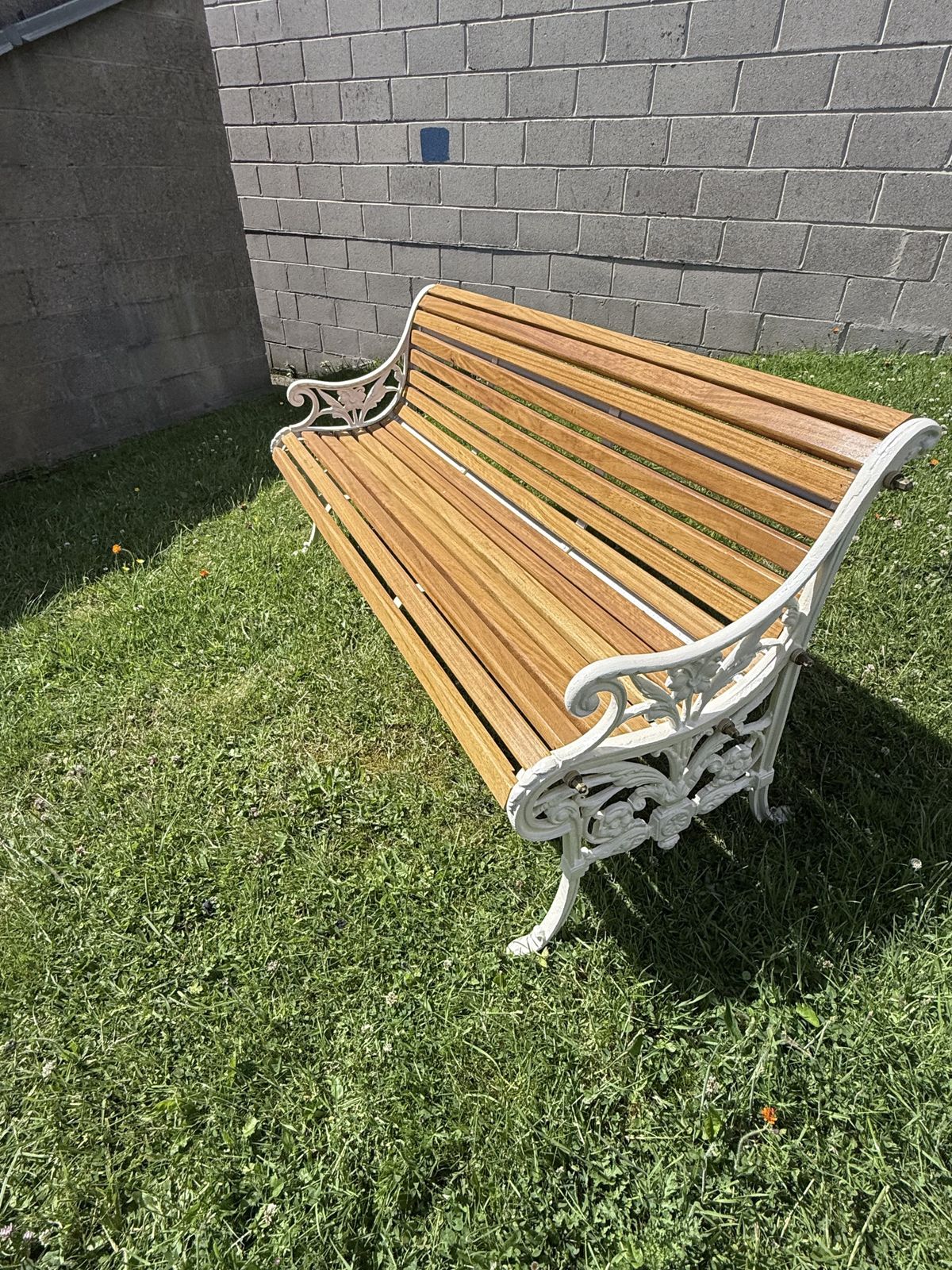 Coalbrookedale Ascot Original Cast Iron Garden Bench photo for sale