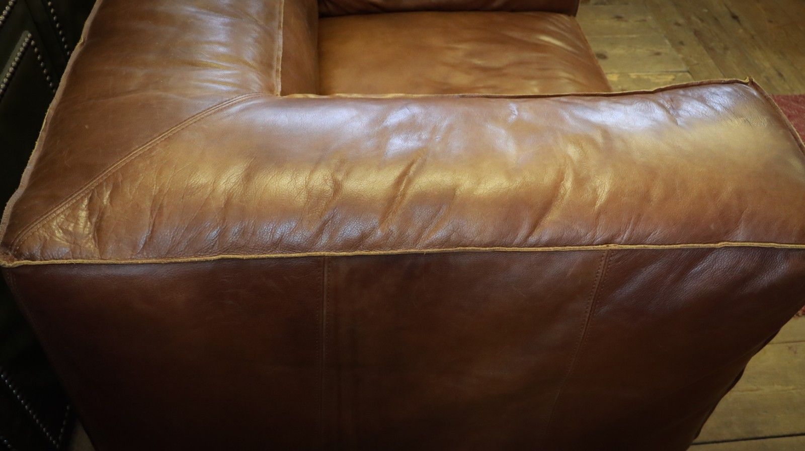 photo vinterior Stunning Timothy Oulton Scruffy Sofa Armchair Set In Vegabond Brown Leather 🚚