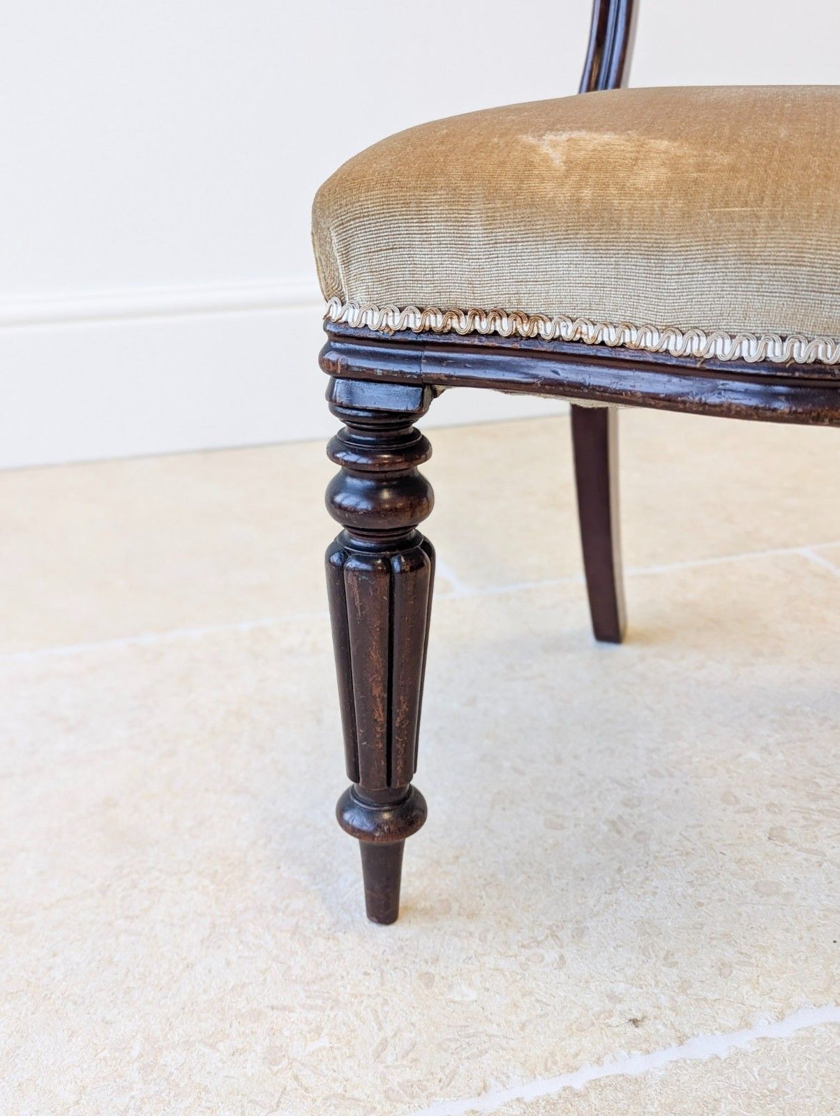 625.0 Set Of Four Antique Victorian Mahogany Dining Chairs C.1880 photo