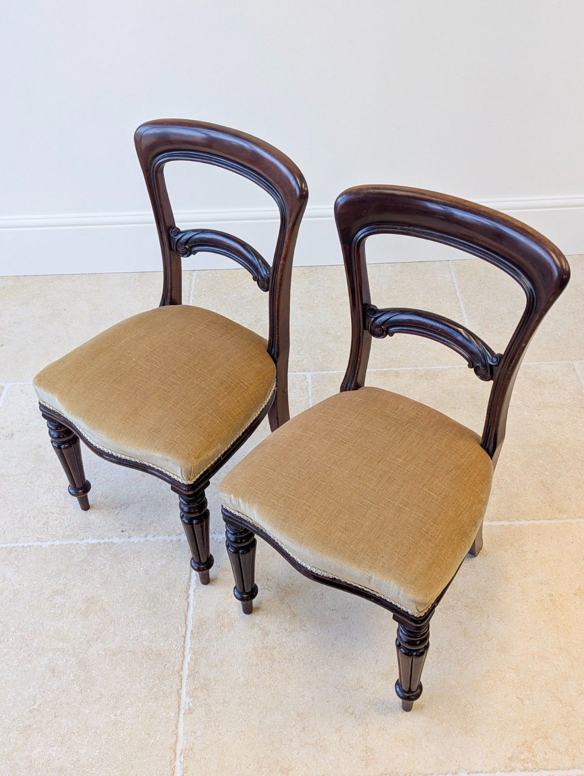 photo buy Set Of Four Antique Victorian Mahogany Dining Chairs C.1880