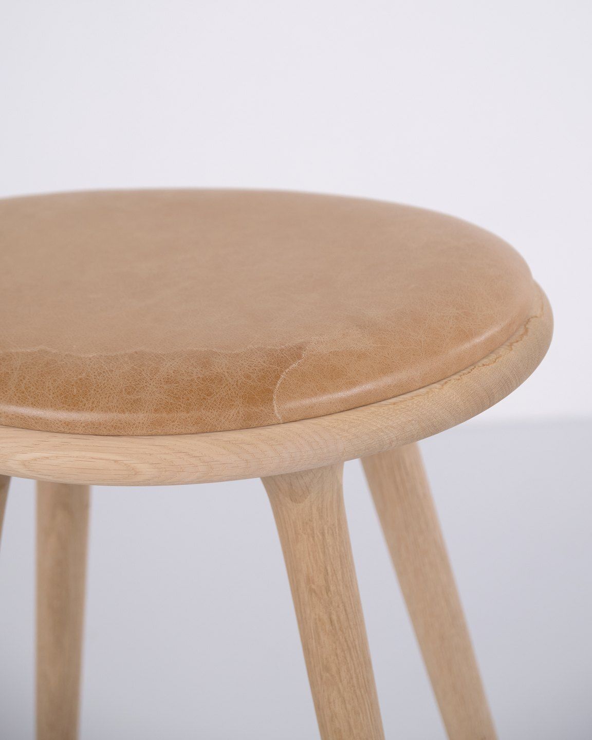 Pair Of Mater Bar Stools In Oak And Natural Leather photo buy