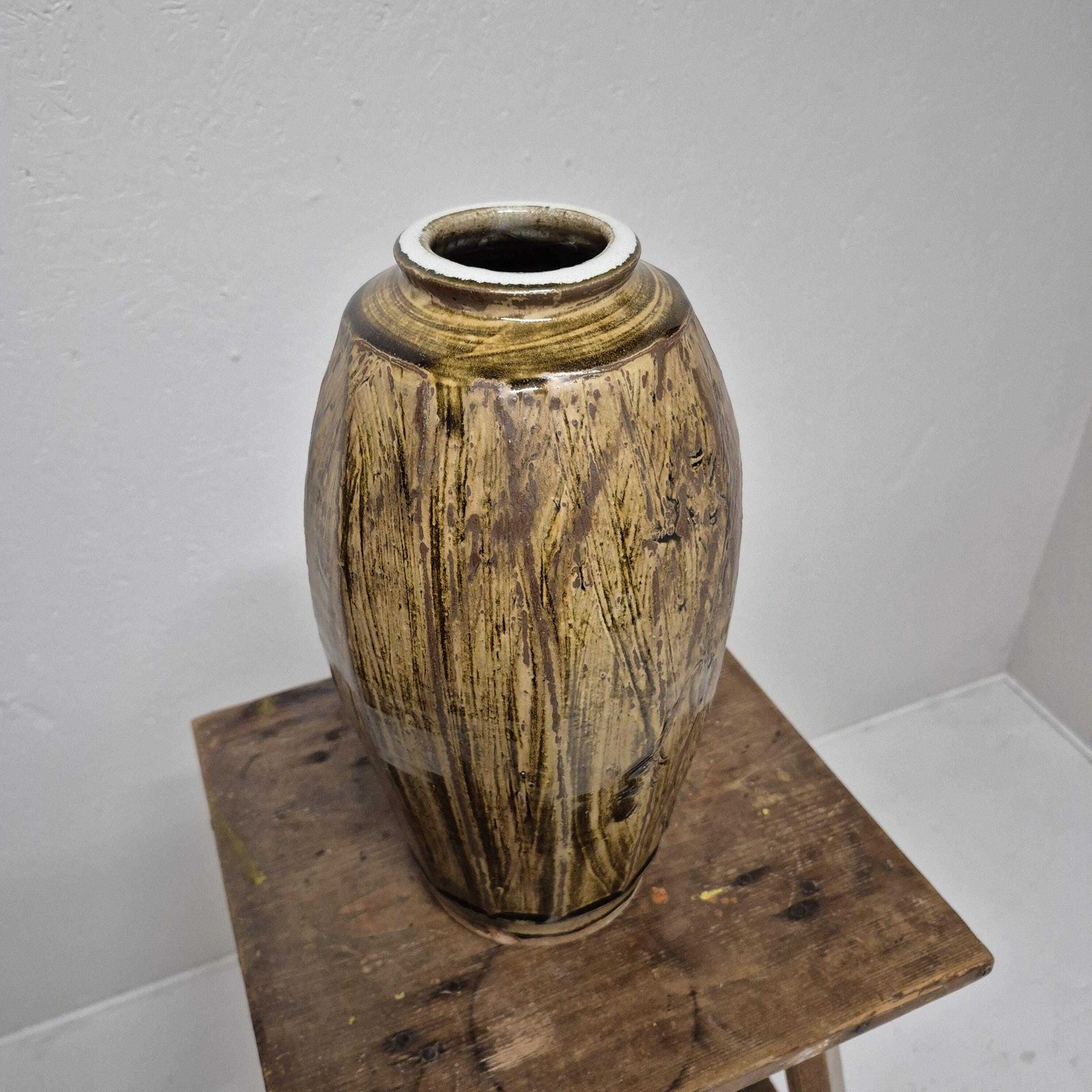 985.0 Phil Rogers Studio Pottery   Large Stoneware Vase photo