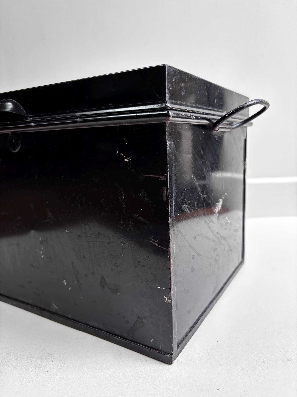 photo furniture Vintage Industrial Black Metal Storage Tin Rustic Utility Box