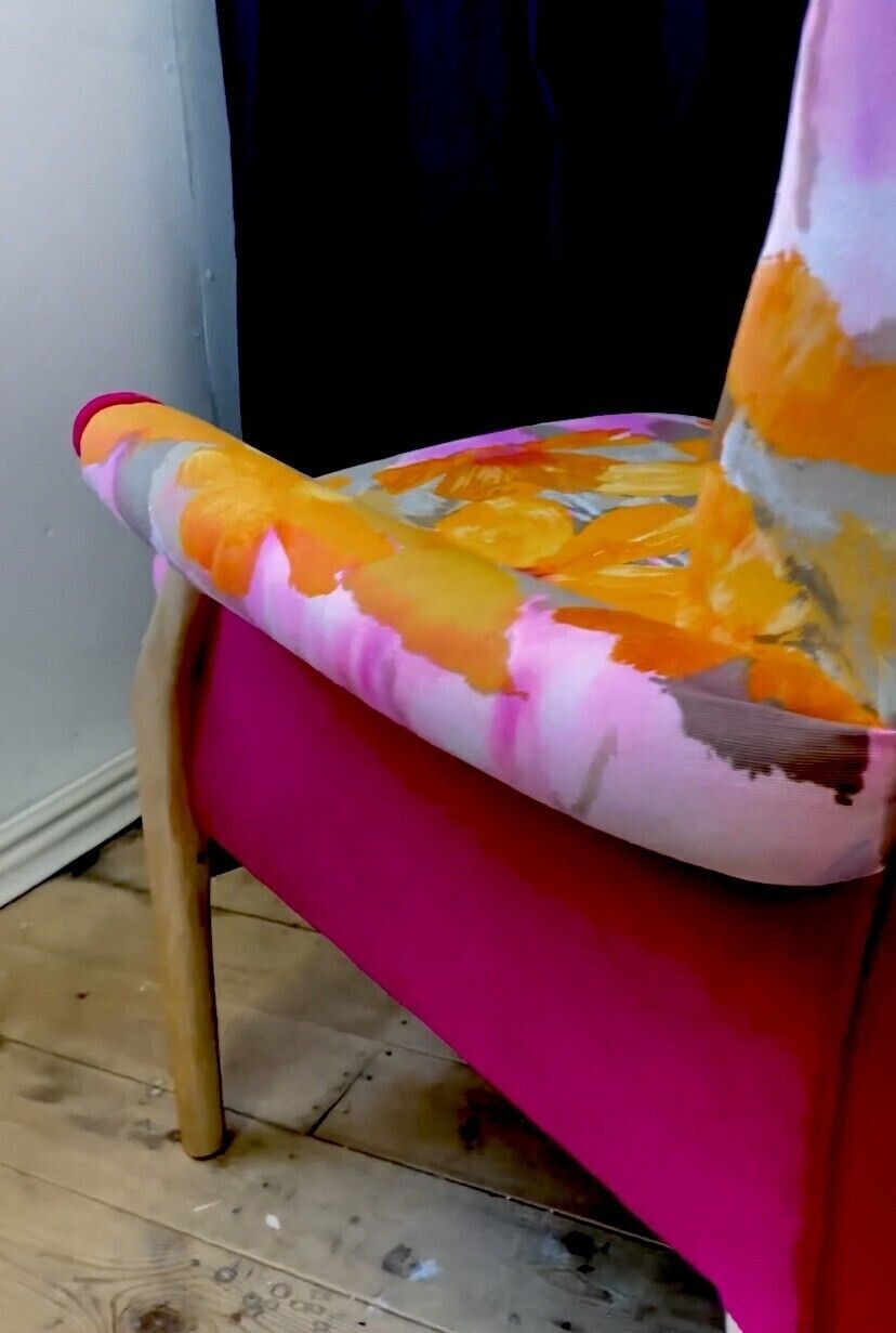 Vintage Floral Parker Knoll Chair With Natural Finish Legs photo 395.0