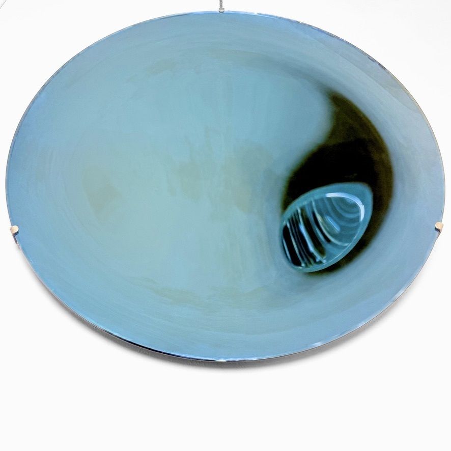 Grand miroir mural contemporain italien concave et incurvé, bleu photo Décoration