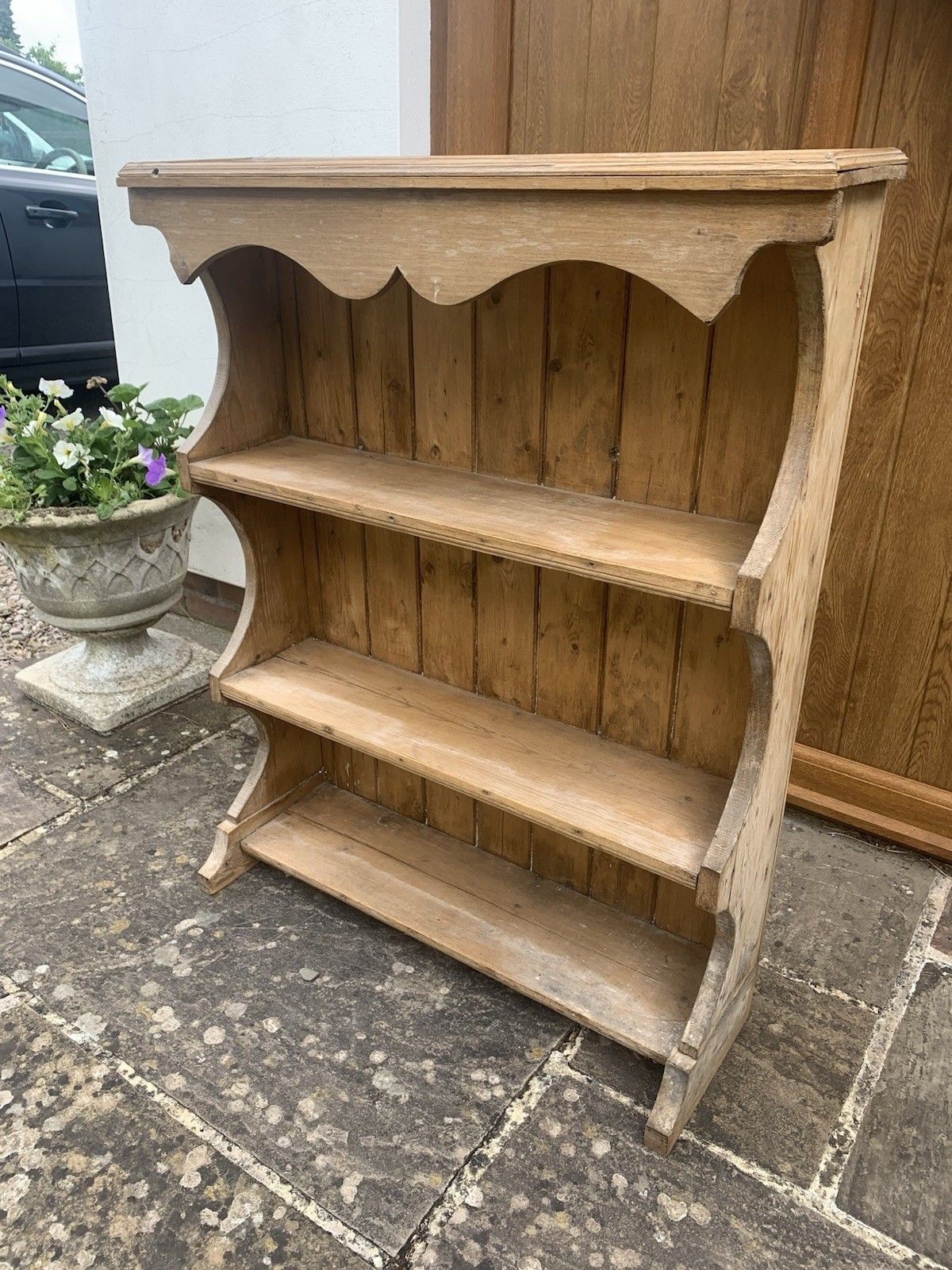 Early 20th Century Pine Shelves. photo vinterior
