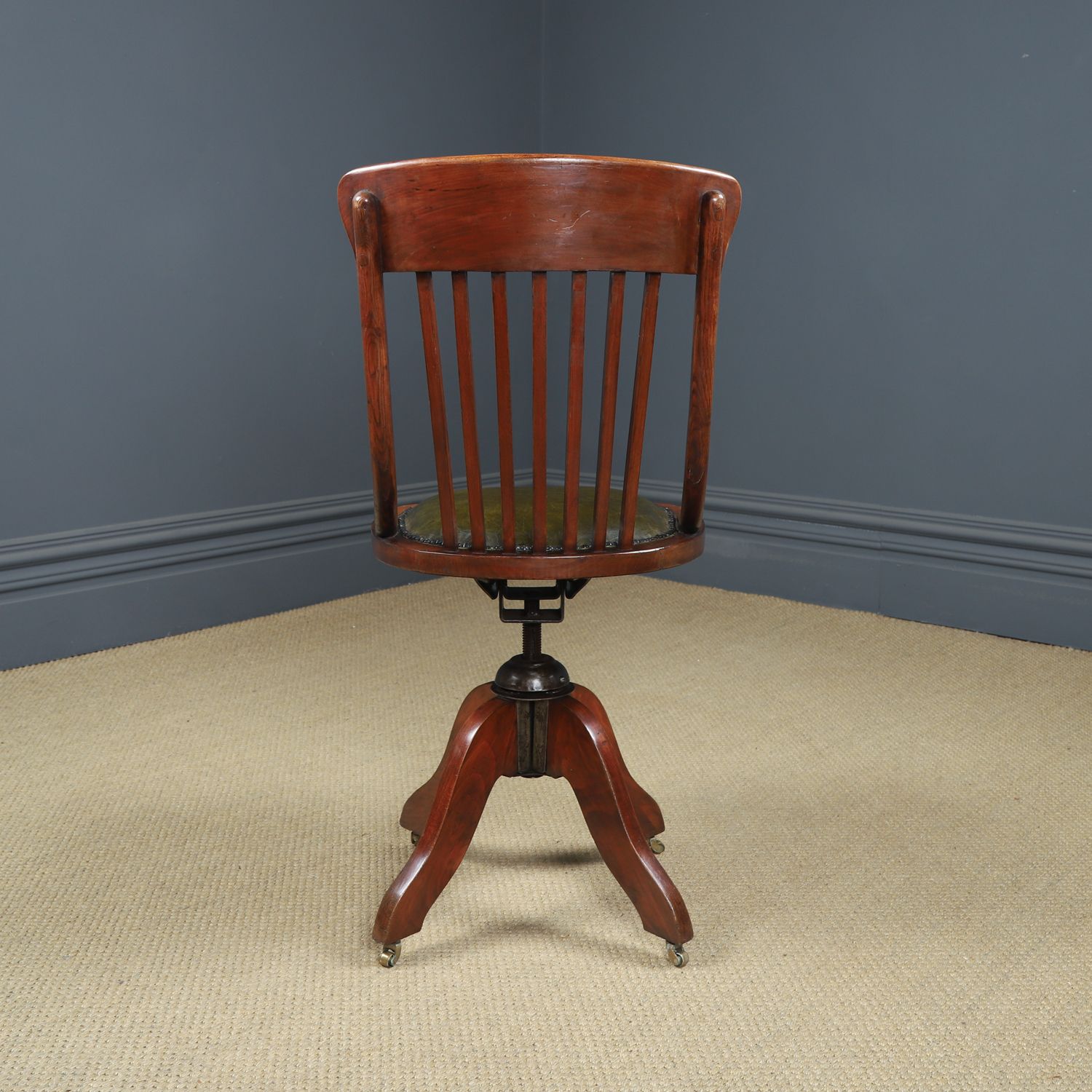 photo vintage Antique English George V Beech & Green Leather Revolving Armless Office Chair (Circa 1920)