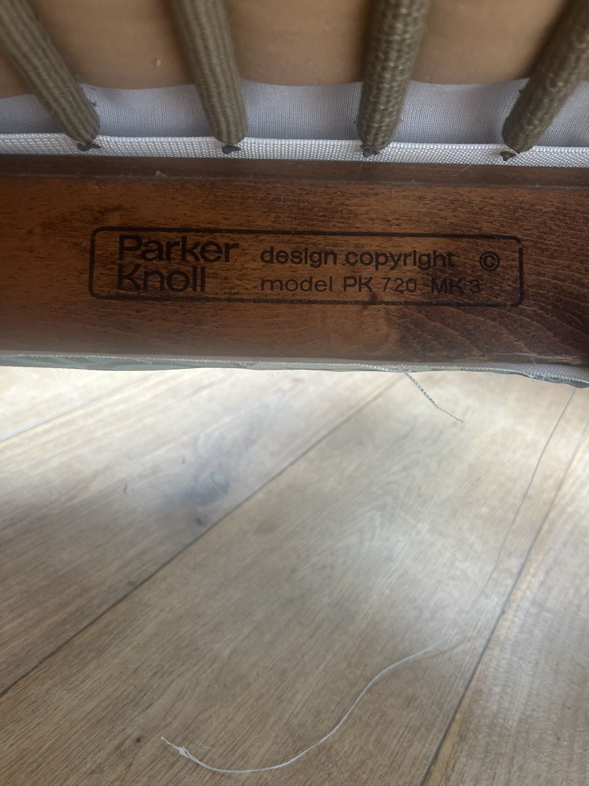 Armchair Parker Knoll 720 Mark III, Newly Recovered photo furniture