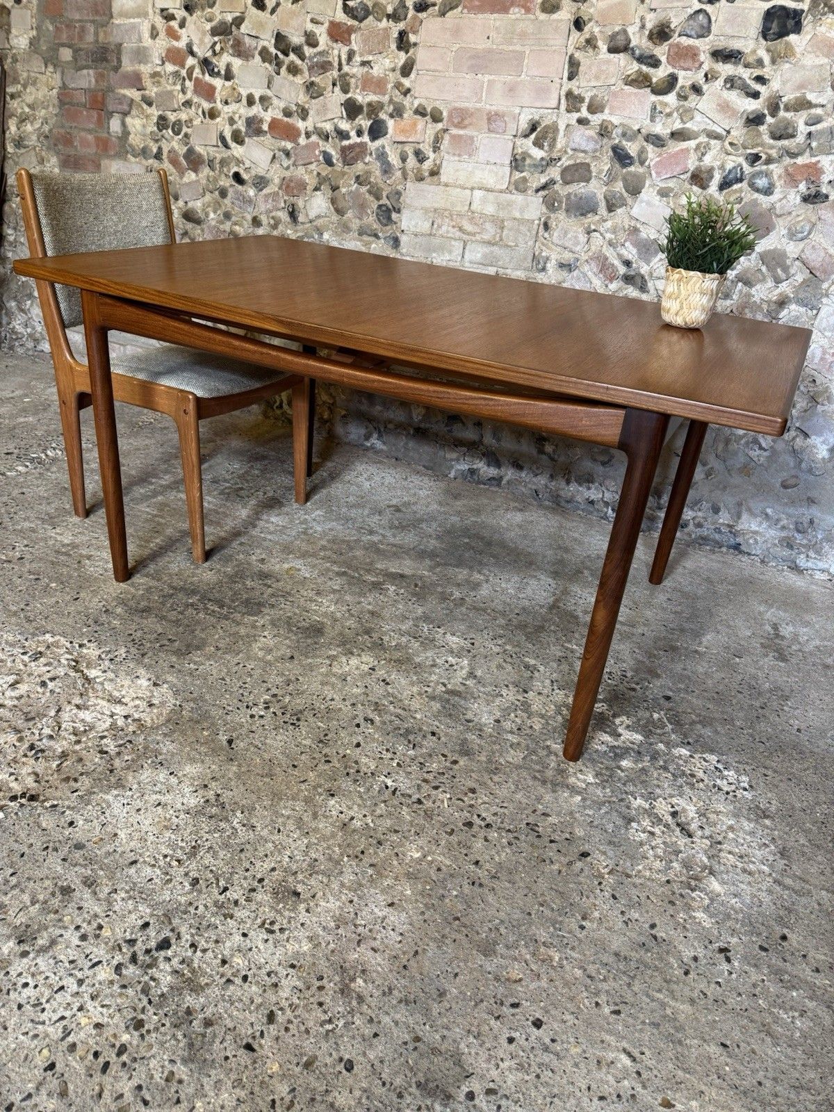 🚛 Vintage Mid Century G Plan Danish Design Teak Dining Table By Ib Kofod Larsen photo furniture