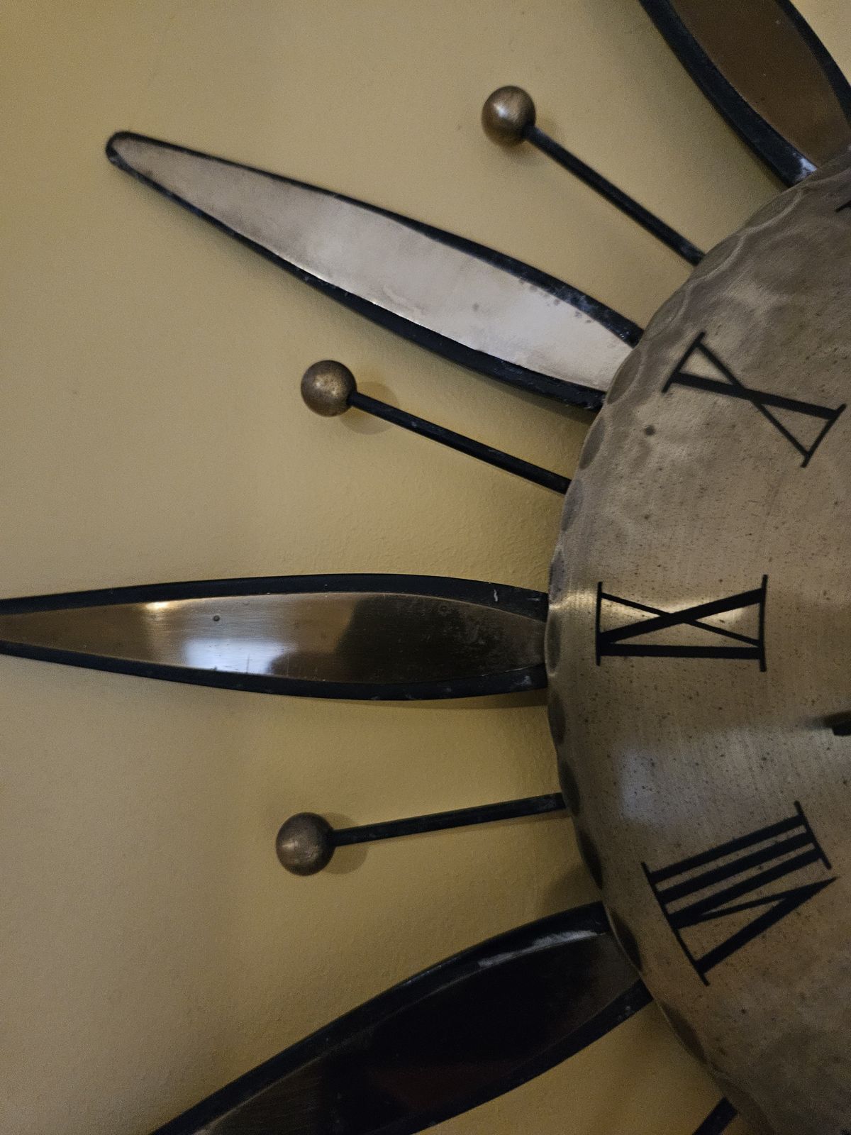 Kienzle Vintage Mid Century Automatic Sunburst Starburst Clock photo vinterior