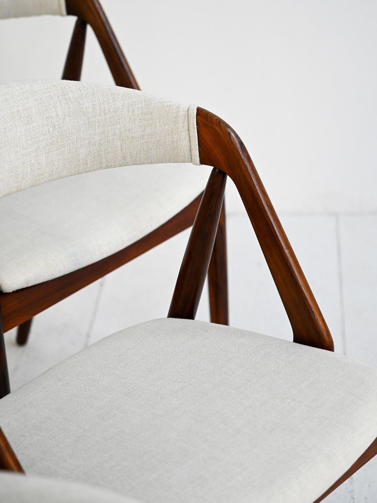 Set Van 8 Stoelen Model "31" Van Kai Kristiansen Voor Schou Andersen Møbelfabrik photo Meubels
