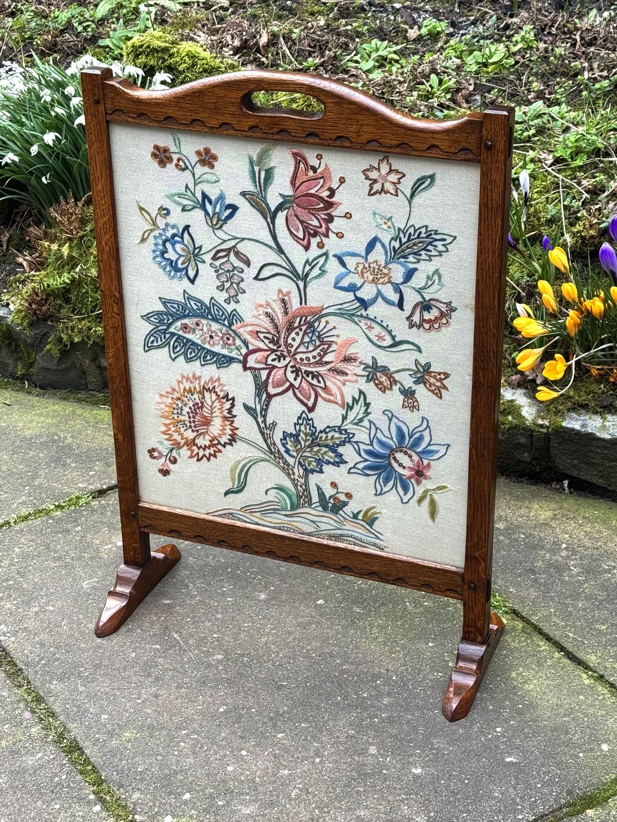A Rupert / Nigel Griffiths Monastic Carved Oak Fire Screen / Stand photo for sale