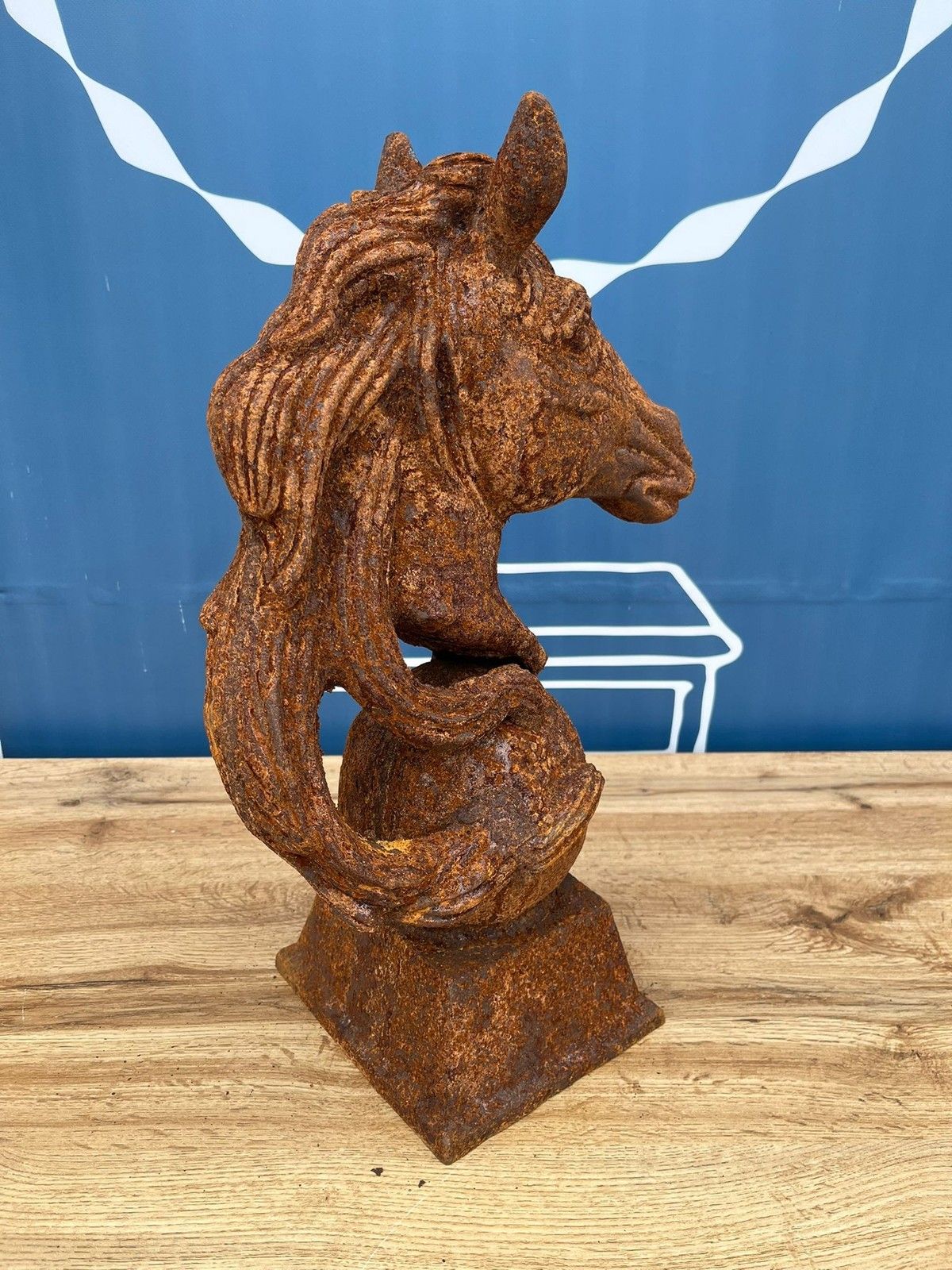 Garden Decor Antique Style Rusty Cast Iron Horse Head Bust Garden Interior Sculpture 12.5kg photo