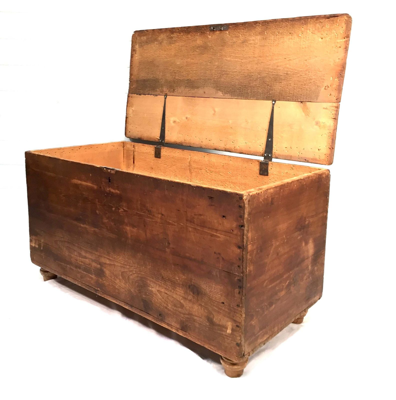 Antique 20th Century Wooden Coffer Blanket Box / Stage Prop Storage Crate C.1920 photo Furniture