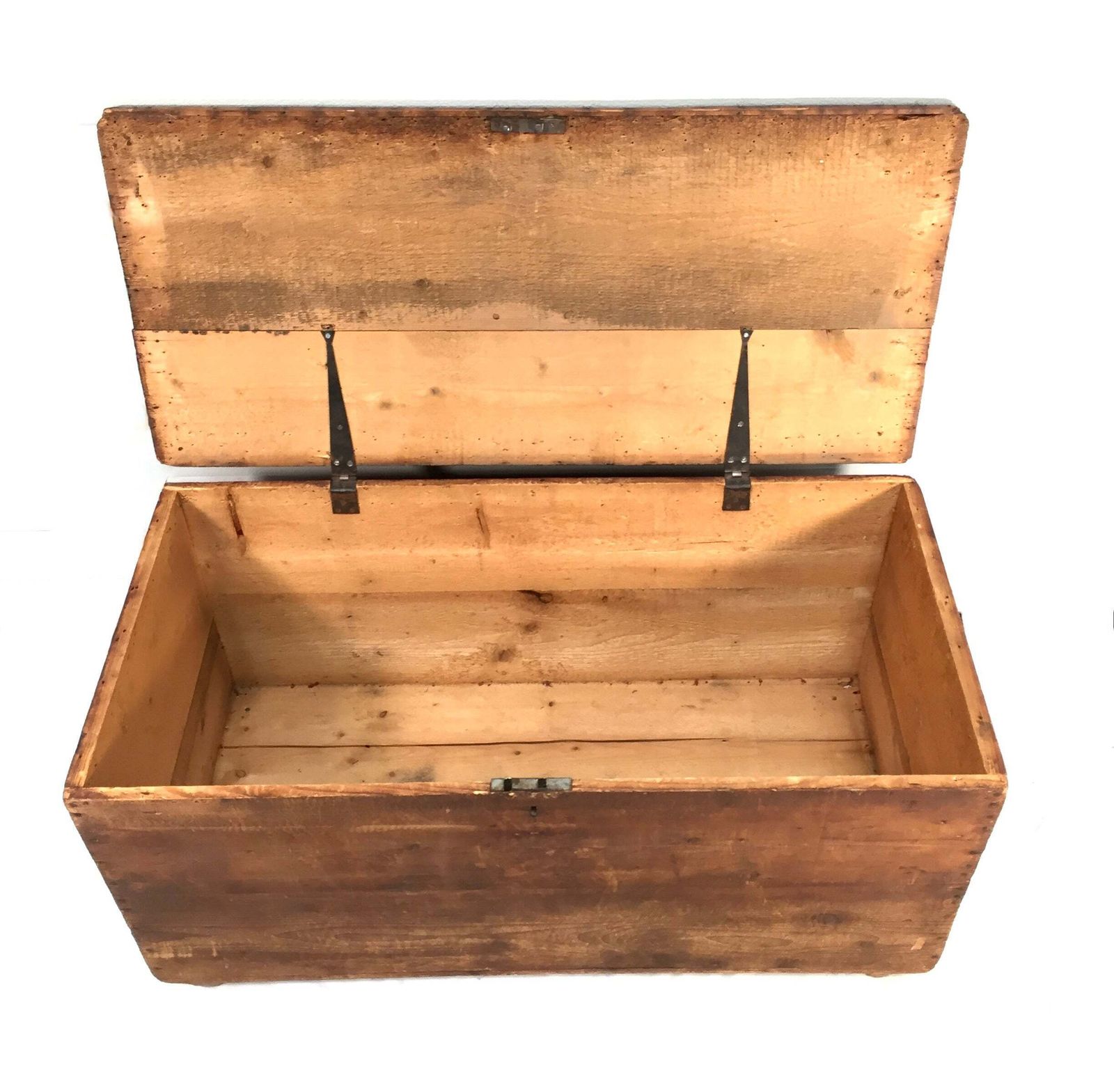 photo furniture Antique 20th Century Wooden Coffer Blanket Box / Stage Prop Storage Crate C.1920