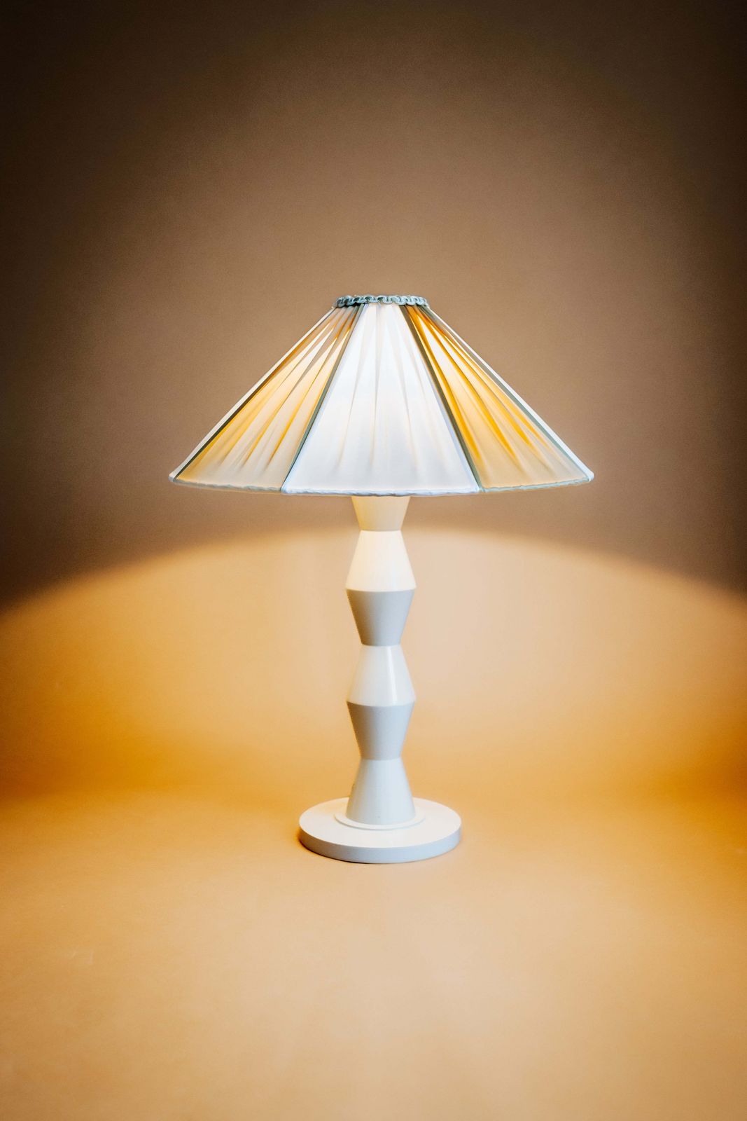 The Fitz Hand Turned Wood Ivory Table Lamp photo 340.0