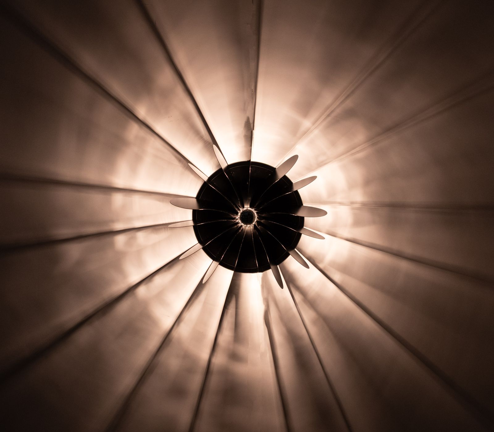 photo furniture ''Bolide'' Raak Amsterdam Wandlamp jaren 1970 Holland